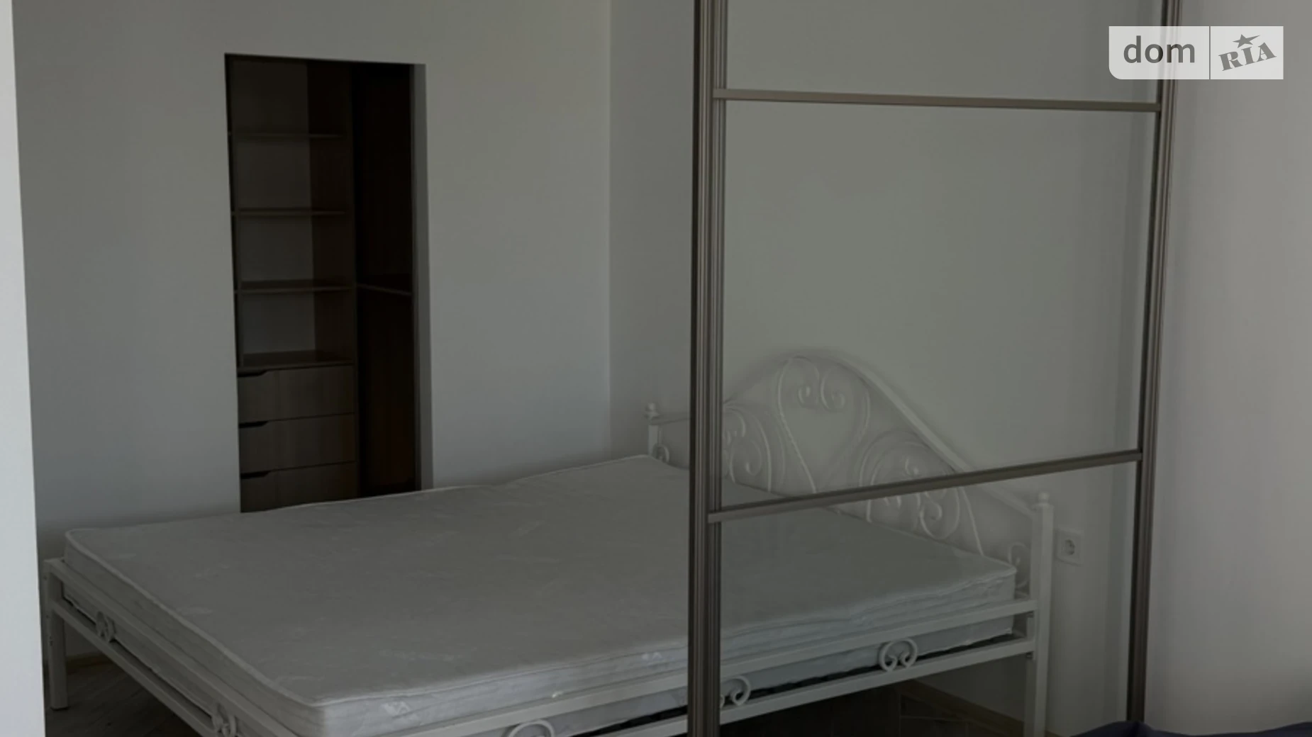 Сдается в аренду 1-комнатная квартира 44 кв. м в, цена: 400 $ - фото 5