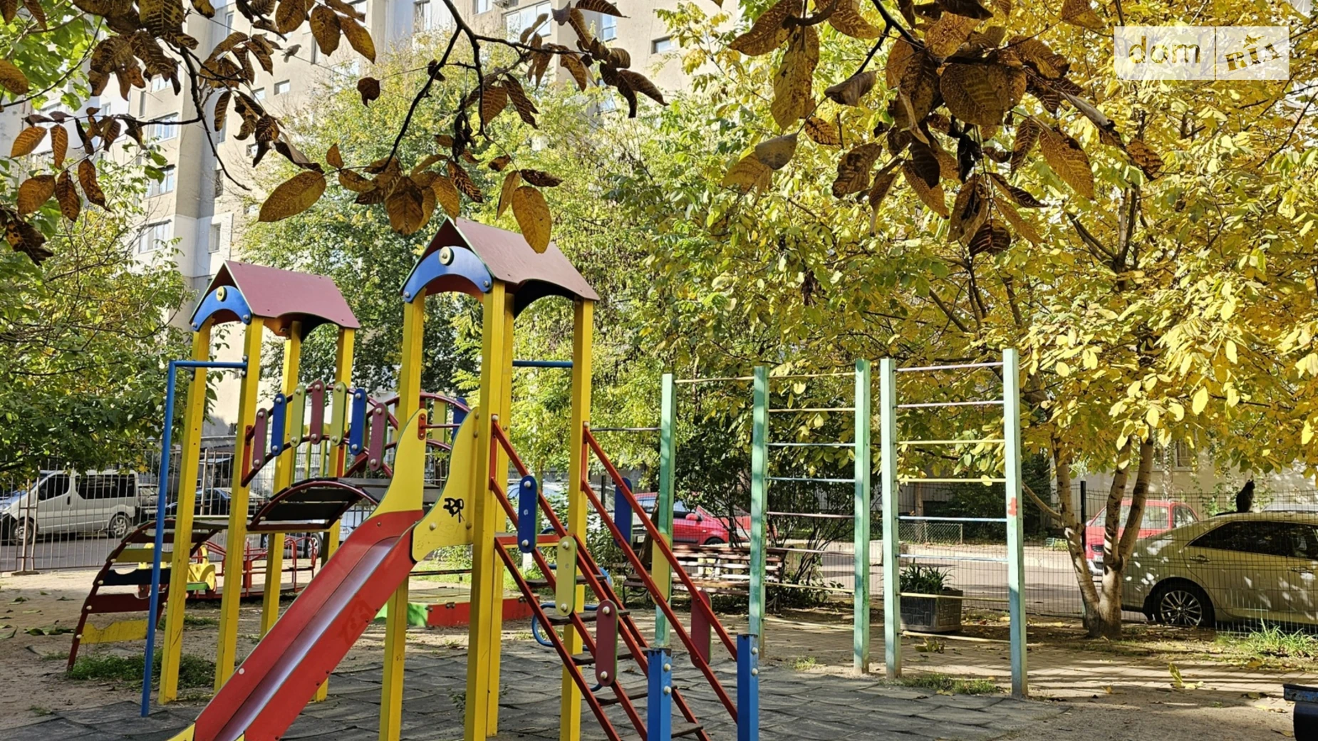 Продається 3-кімнатна квартира 135 кв. м у Одесі, вул. Івана Фунтового - фото 3