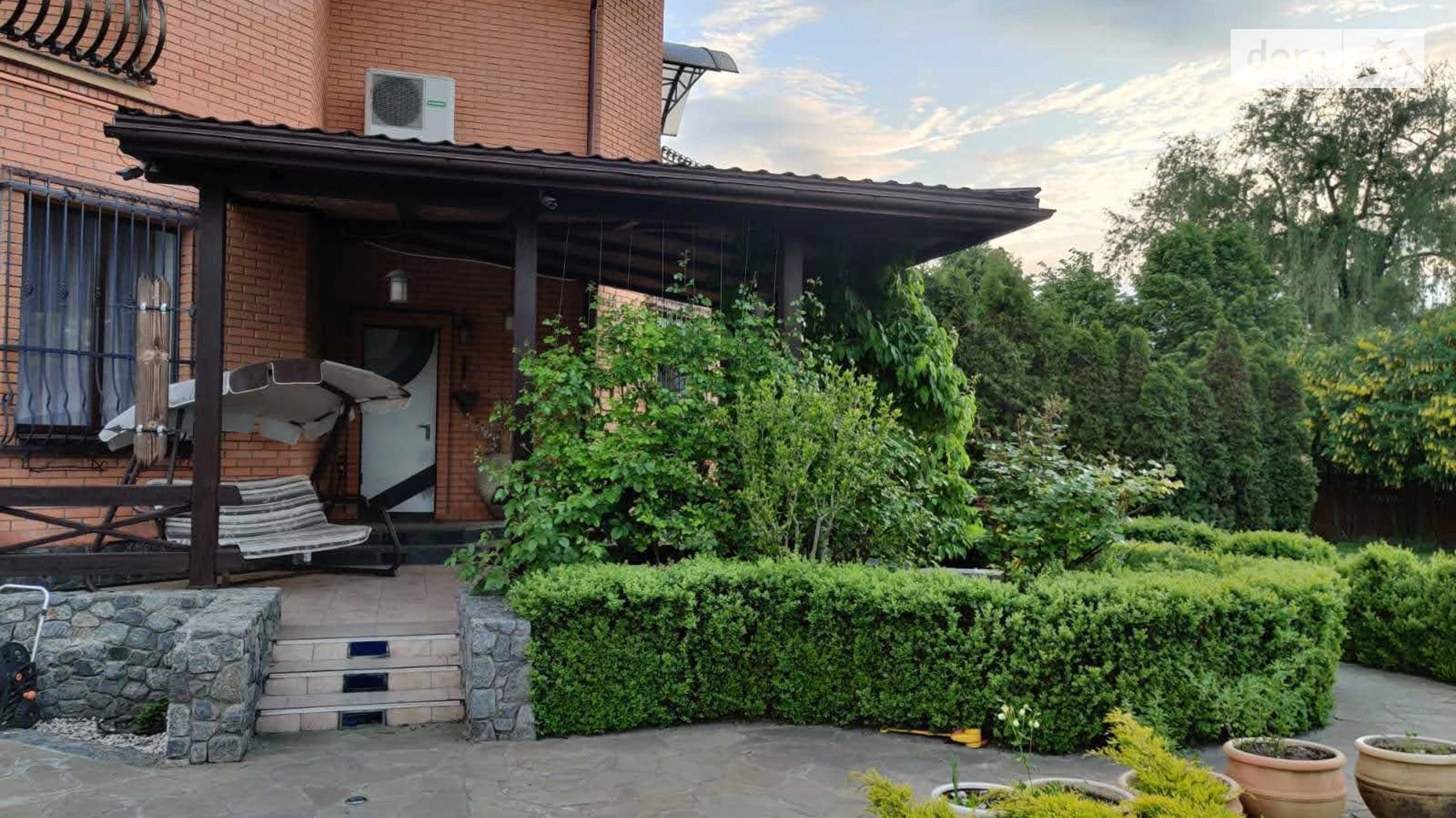Сдается в аренду дом на 2 этажа 289 кв. м с участком, цена: 2000 $ - фото 2
