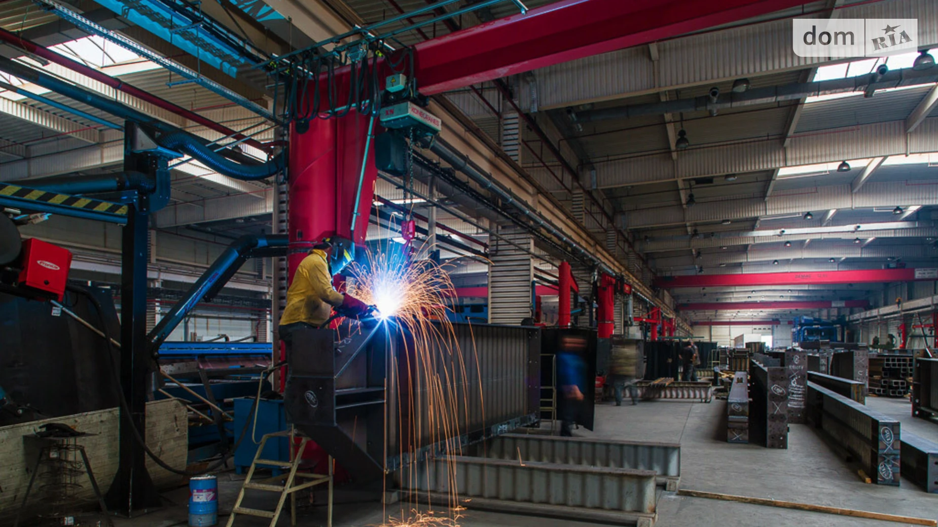 Продается объект сферы услуг 5000 кв. м в 2-этажном здании, цена: 1750000 $ - фото 3