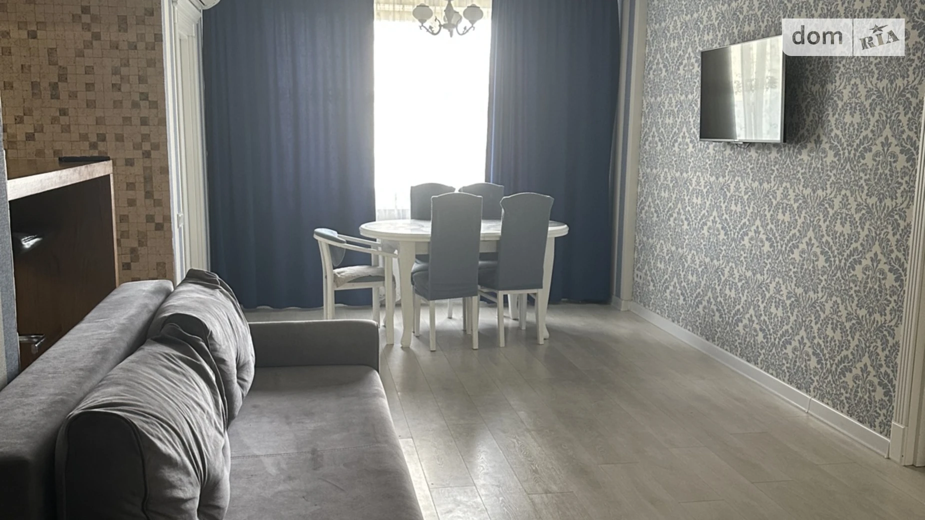 Продається 2-кімнатна квартира 70.5 кв. м у Крижанівка, вул. Захисників України(Генерала Бочарова), 44А - фото 2