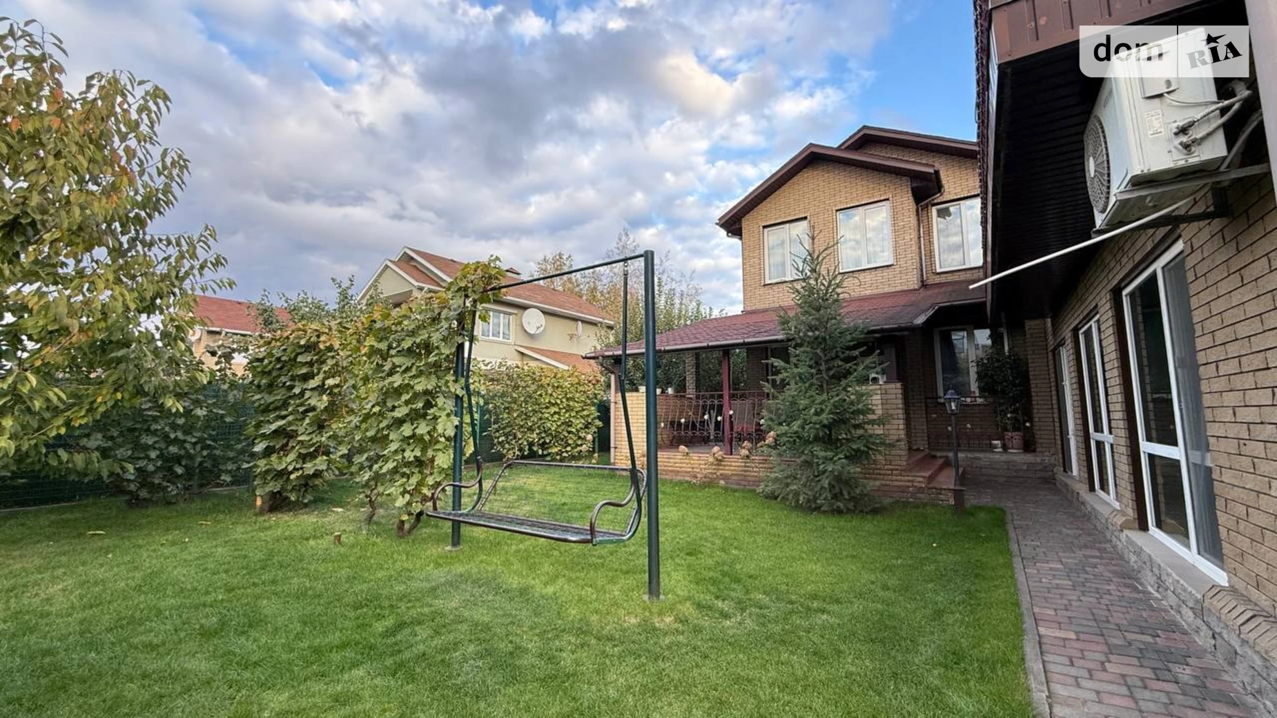 Продається будинок 2 поверховий 200 кв. м з бесідкою, цена: 295000 $ - фото 2