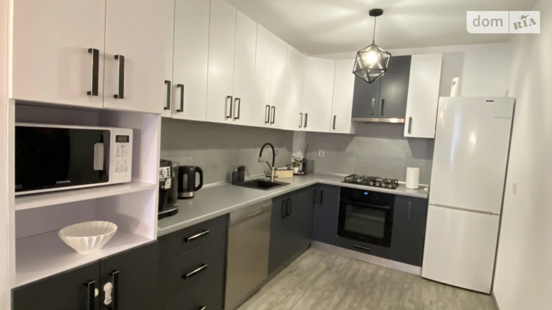 1-комнатная квартира 57 кв. м в Тернополе, просп. Злуки - фото 2