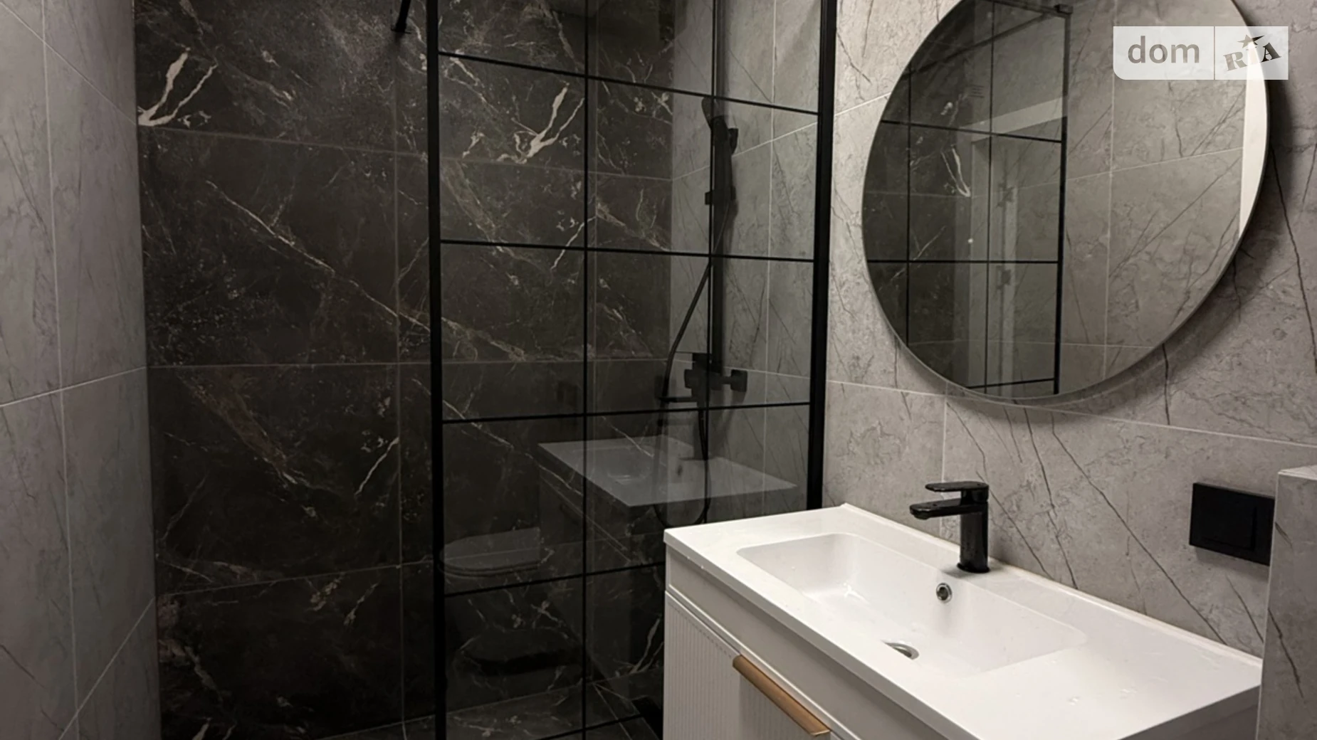 Продается 1-комнатная квартира 42.4 кв. м в Буче, пер. Тихого, 2 корпус 1 - фото 2