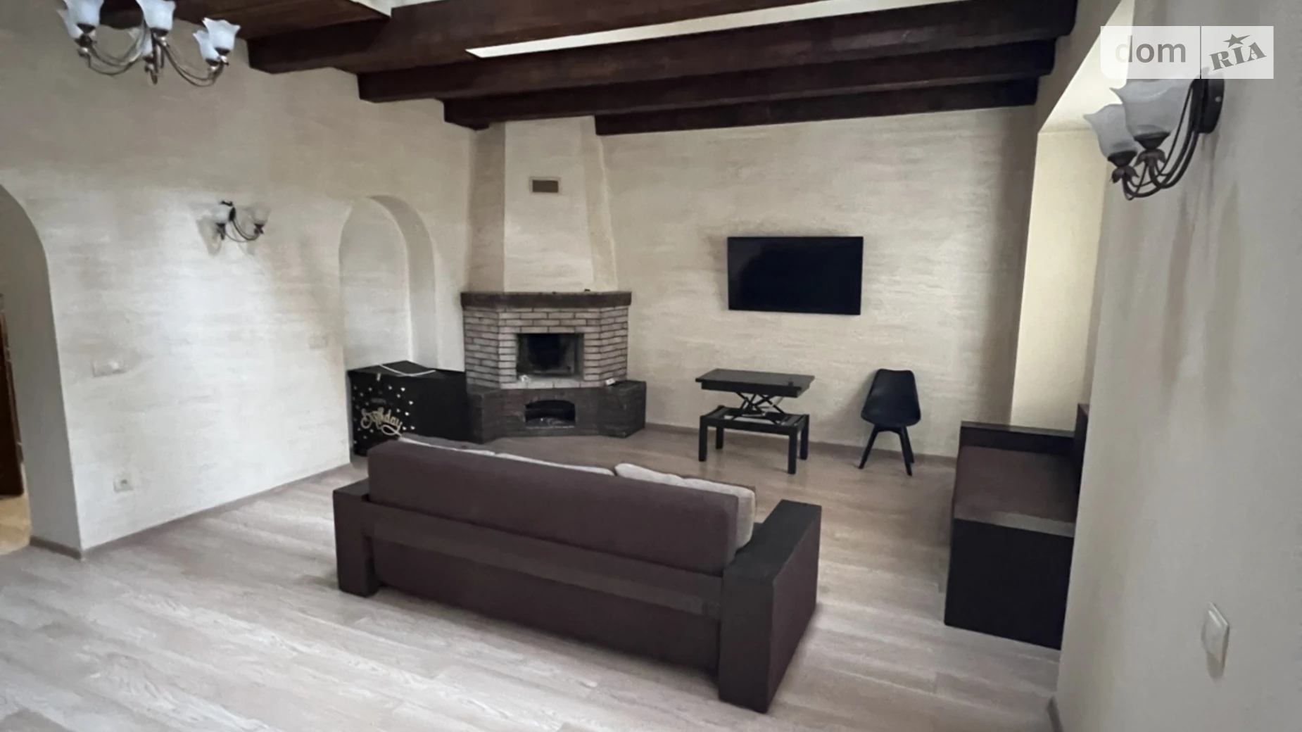 Сдается в аренду 3-комнатная квартира 160 кв. м в Ужгороде, ул. Бращайко, 5 - фото 2