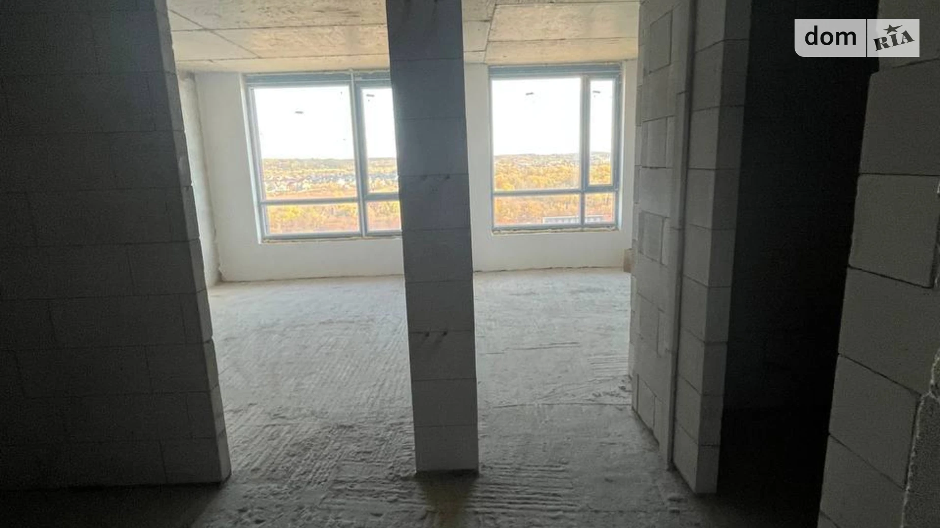 Продается 1-комнатная квартира 38 кв. м в Ивано-Франковске, ул. Романа Вирастюка, 3 - фото 2