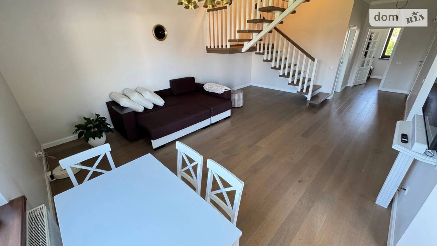 Сдается в аренду дом на 2 этажа 170 кв. м с террасой, цена: 2200 $ - фото 2