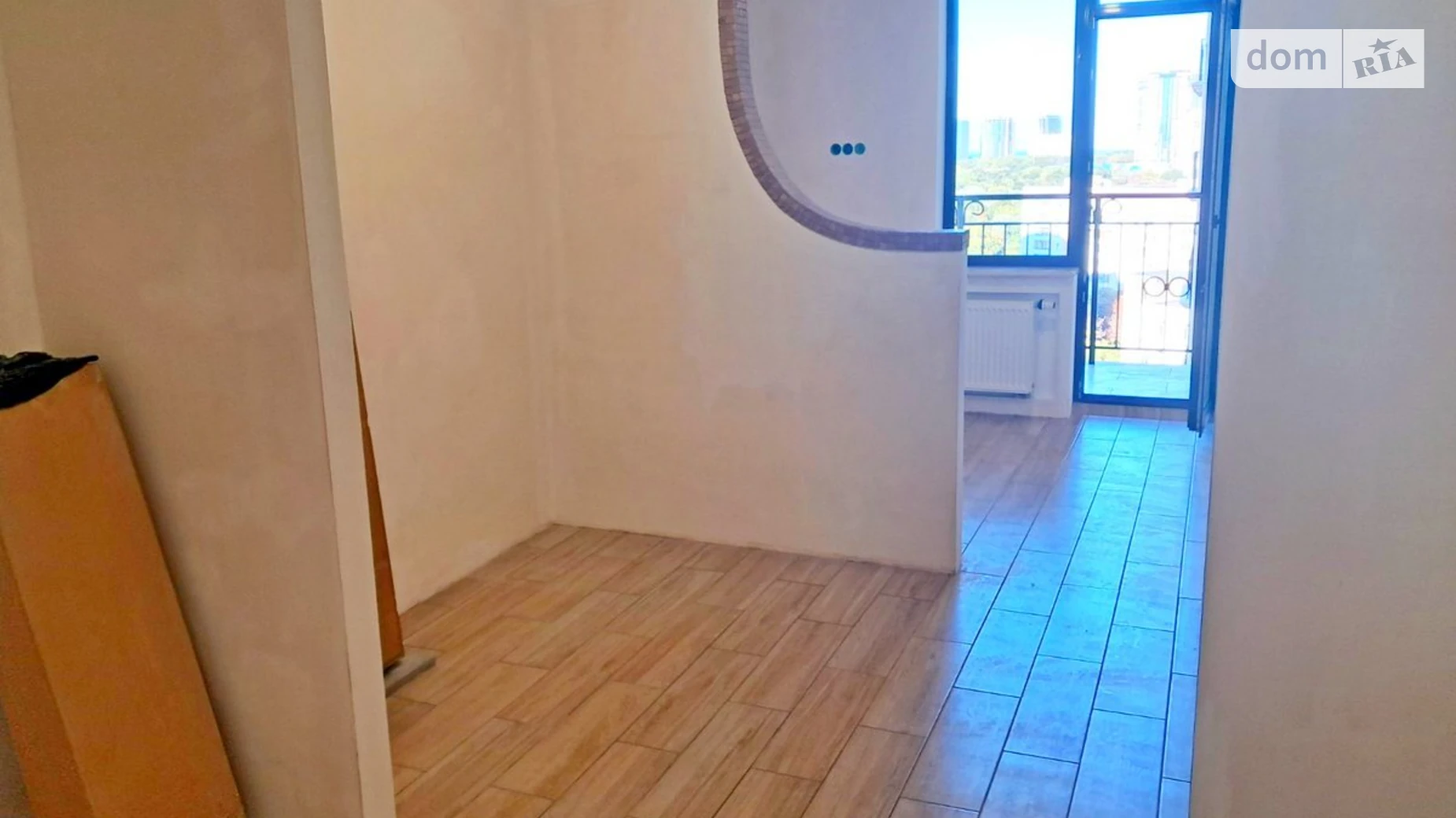 Продается 1-комнатная квартира 30 кв. м в Одессе, Фонтанская дор. - фото 2