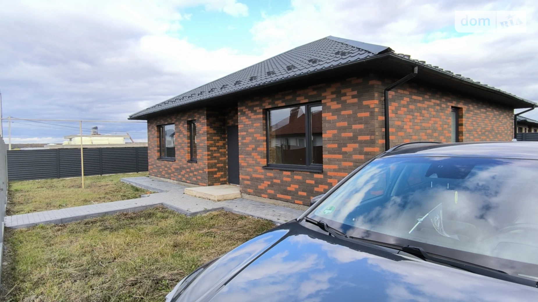 Продается одноэтажный дом 98 кв. м с камином, цена: 72500 $ - фото 3