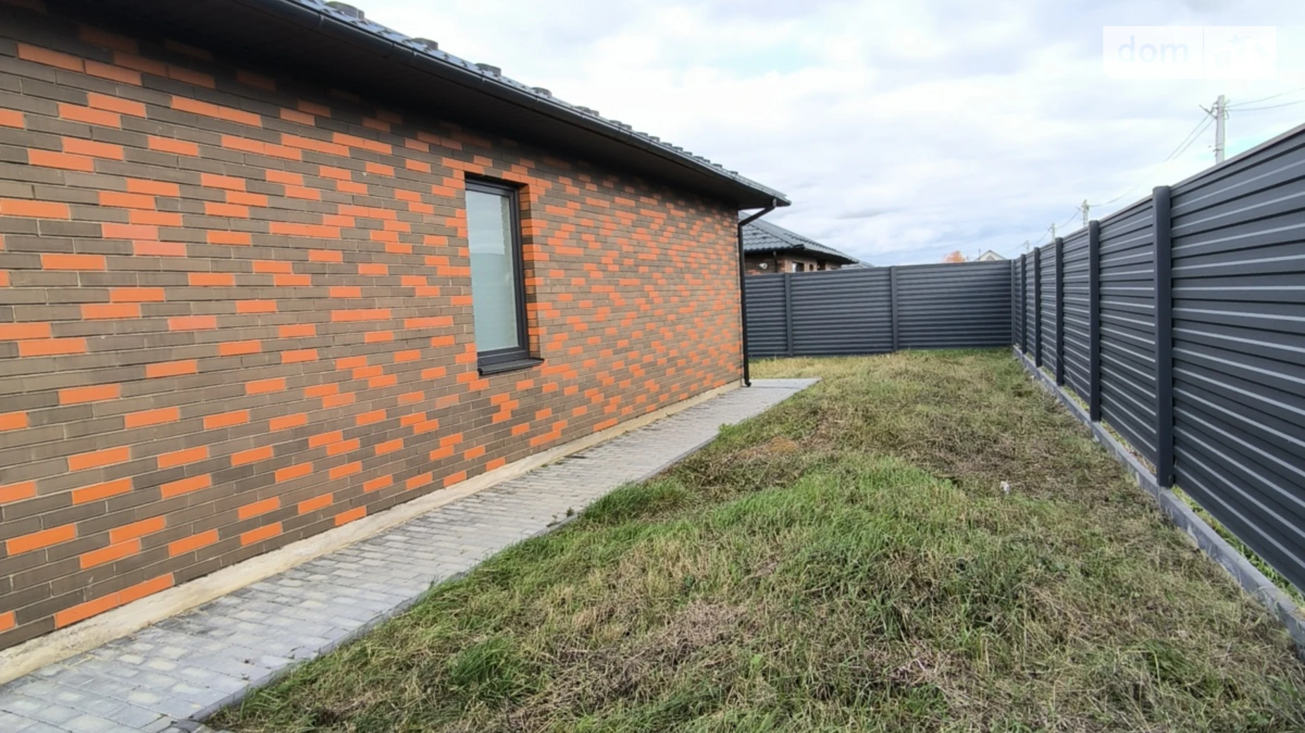 Продается одноэтажный дом 98 кв. м с камином, цена: 72500 $ - фото 4