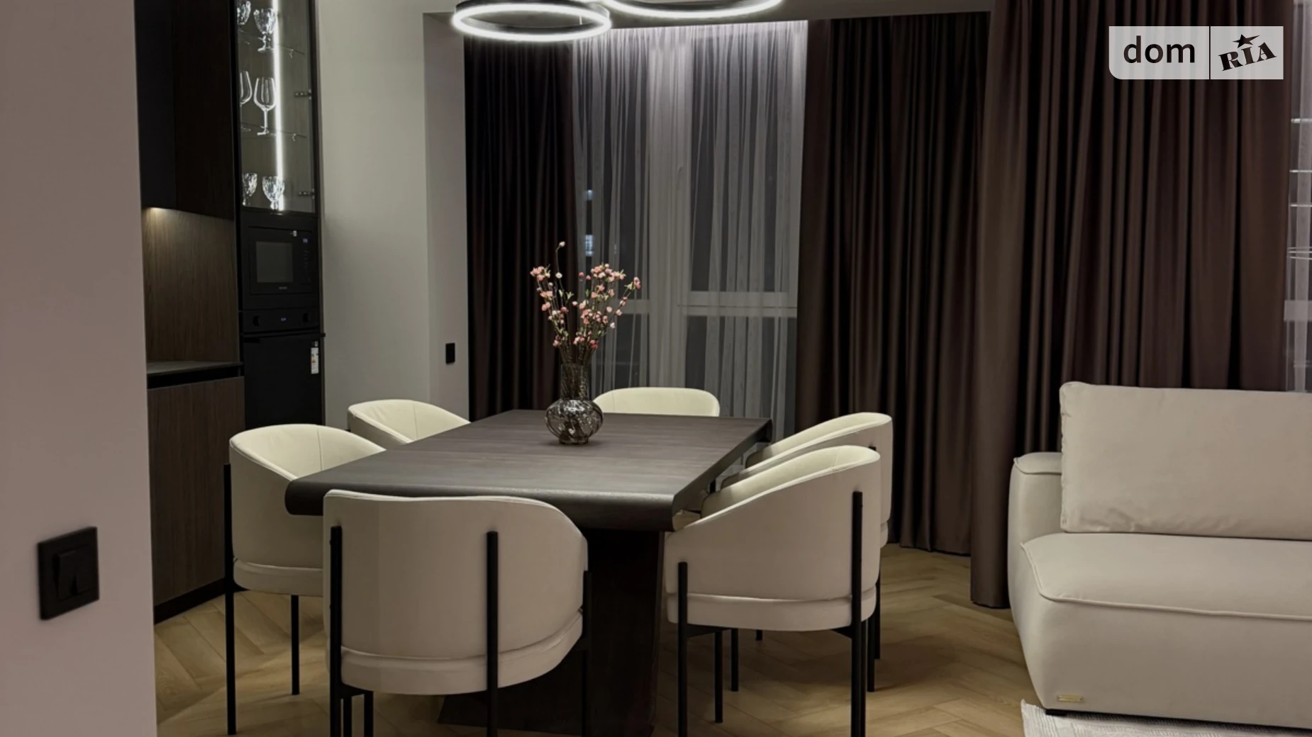 Продается 3-комнатная квартира 88.2 кв. м в Ровно, ул. Черновола Вячеслава, 91Ф - фото 2