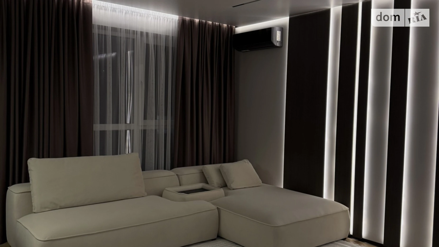 Продается 3-комнатная квартира 88.2 кв. м в Ровно, ул. Черновола Вячеслава, 91Ф - фото 4