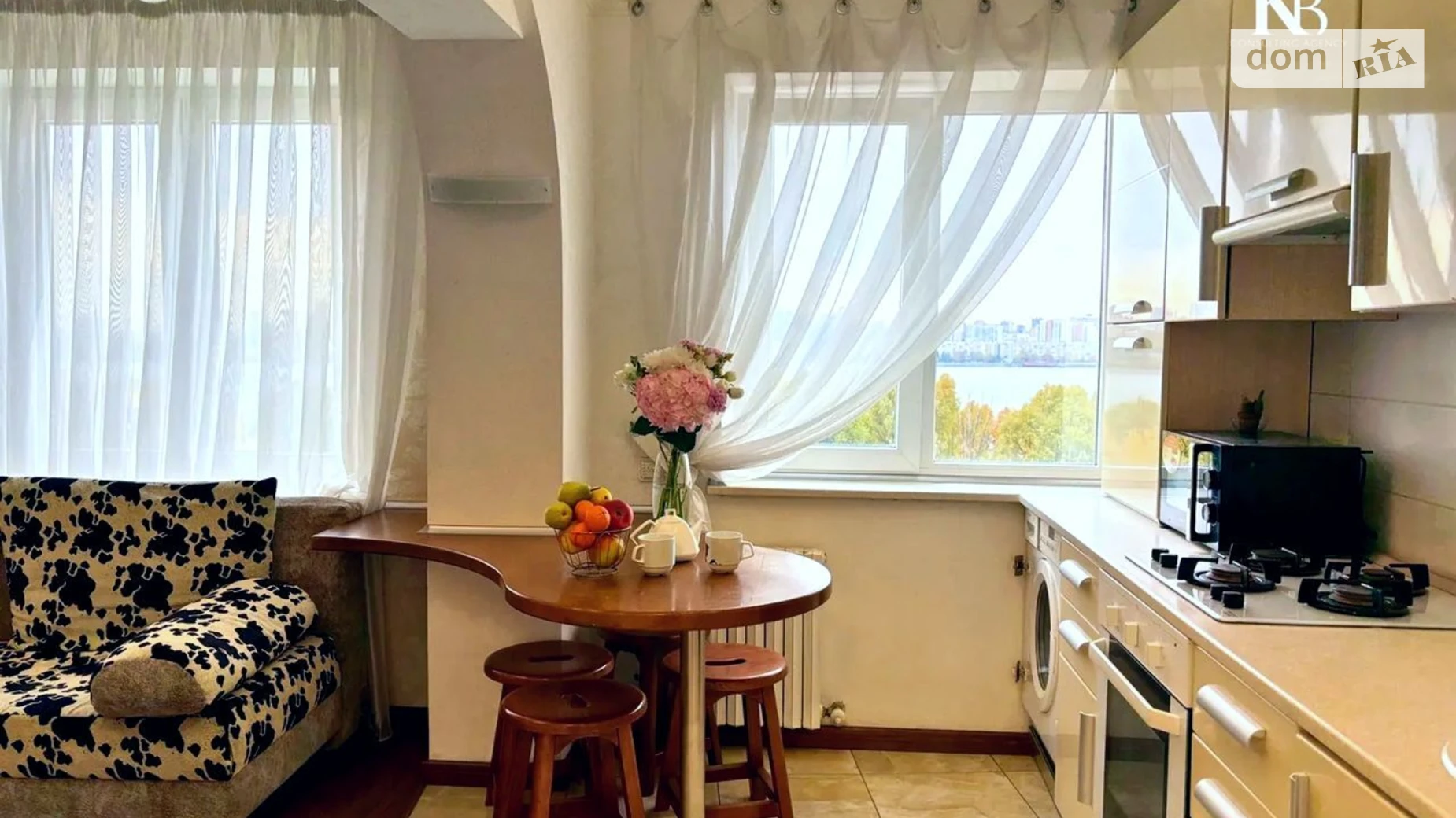 Продается 4-комнатная квартира 68.3 кв. м в Днепре, ул. Солнечная Набережная(Малиновского Маршала), 36 - фото 2