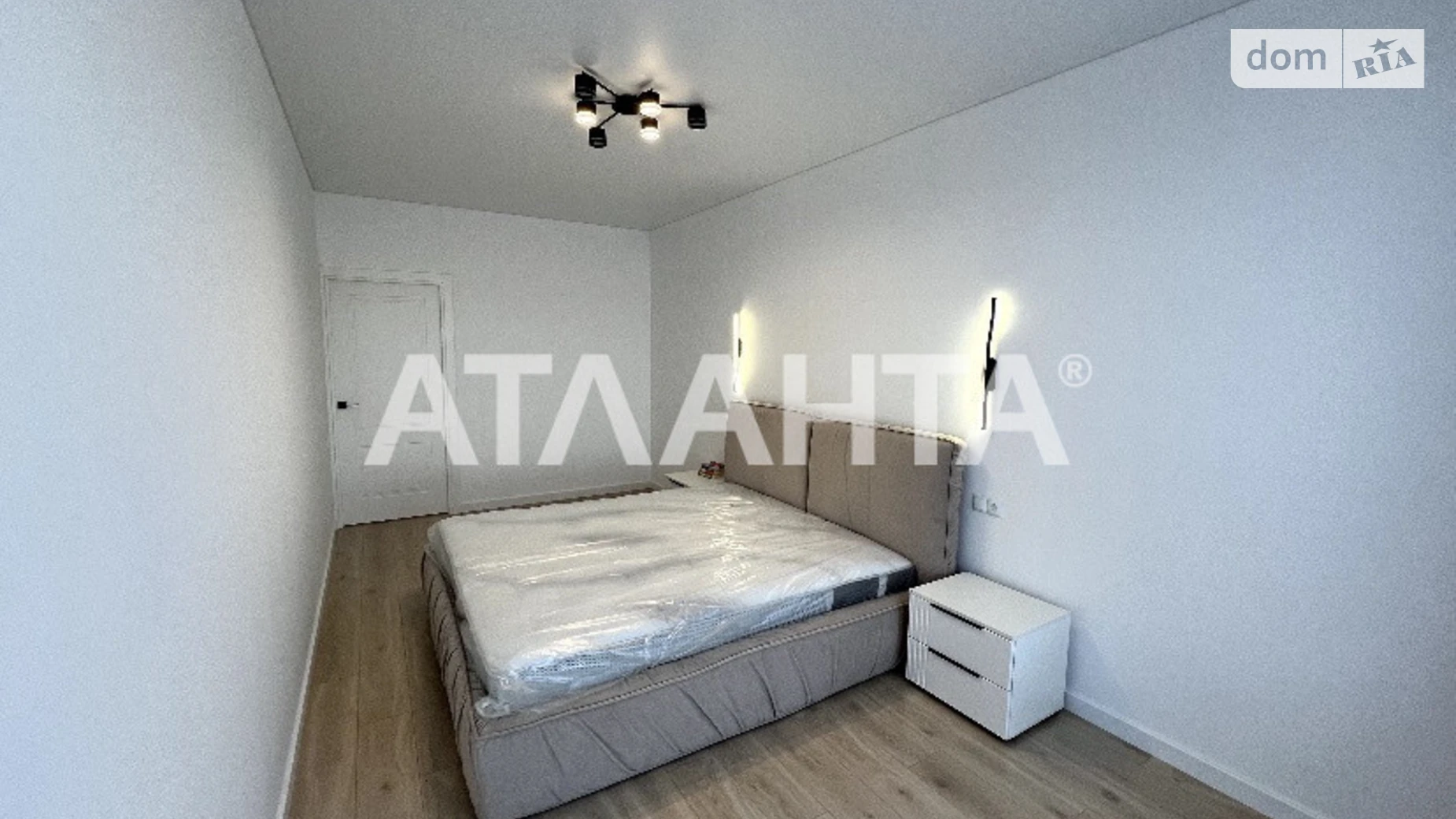 Продається 1-кімнатна квартира 57 кв. м у Львові, вул. Мікльоша Карла - фото 2