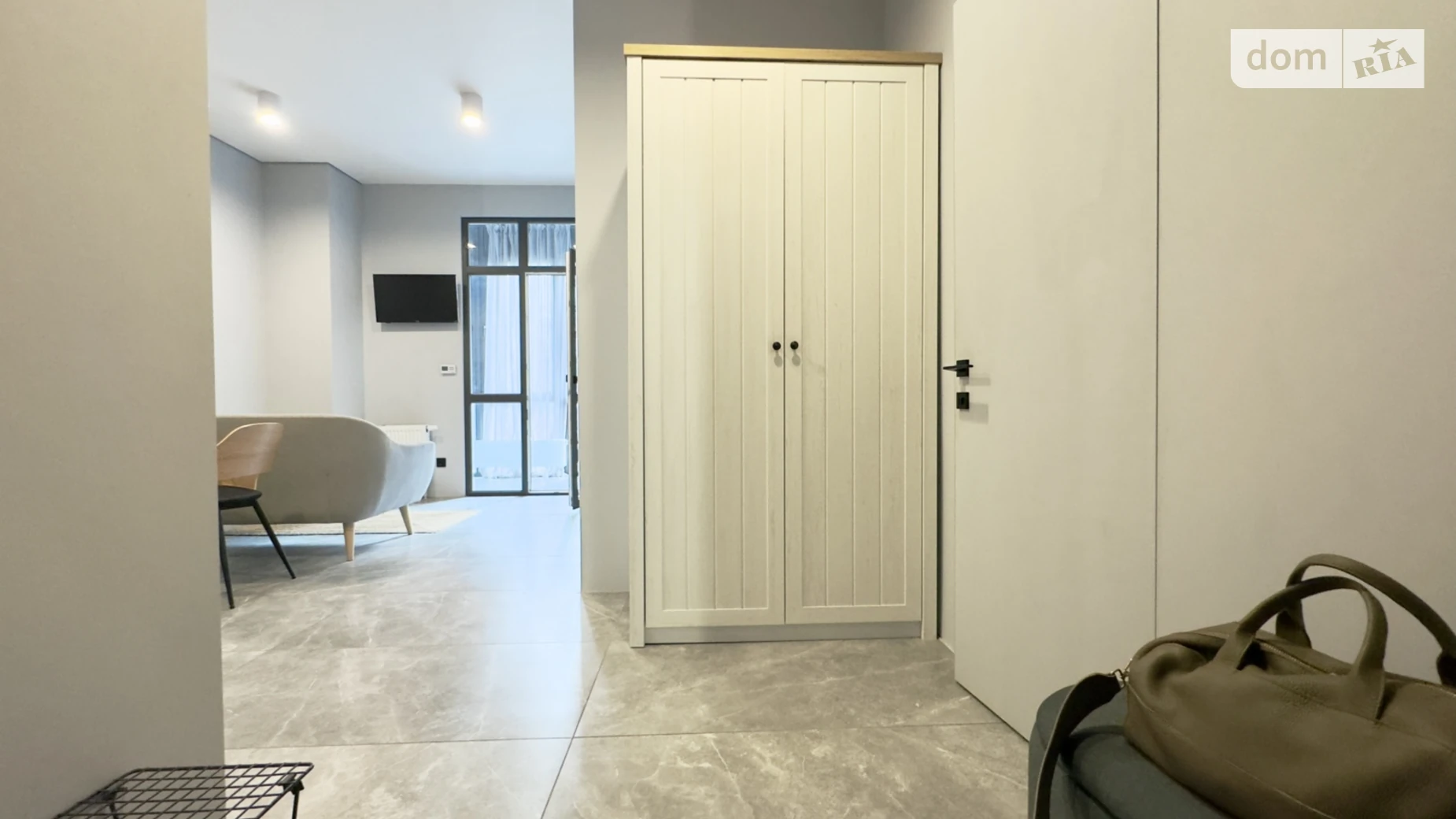 Сдается в аренду 1-комнатная квартира 41 кв. м в Днепре, ул. Костомаровская, 1А - фото 3