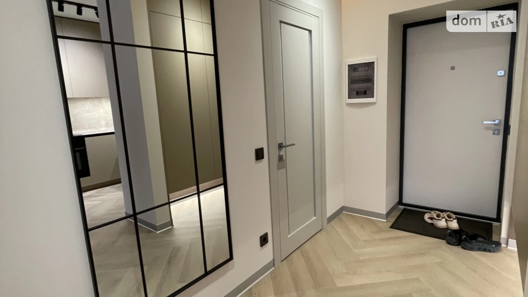 Продається 1-кімнатна квартира 45 кв. м у Минаї, вул. Августина Волошина, 22 - фото 3