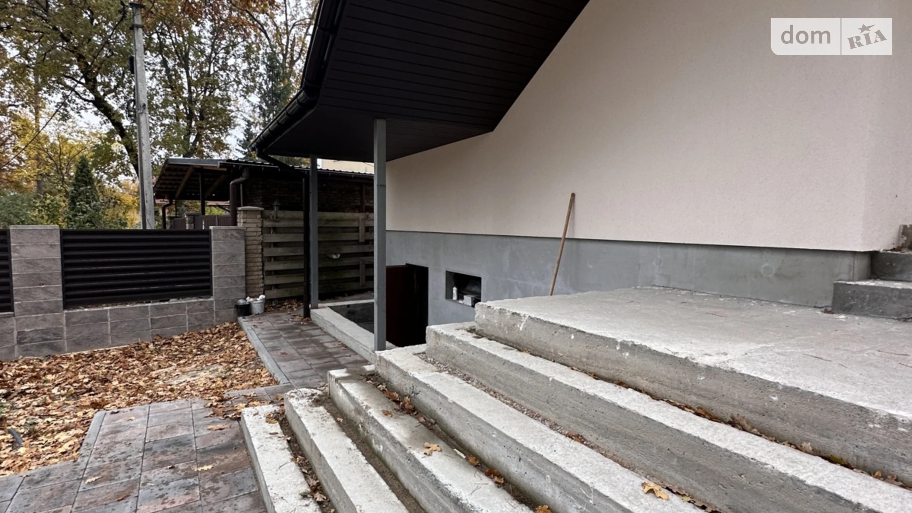 Продается дом на 2 этажа 200 кв. м с террасой, цена: 179000 $ - фото 2