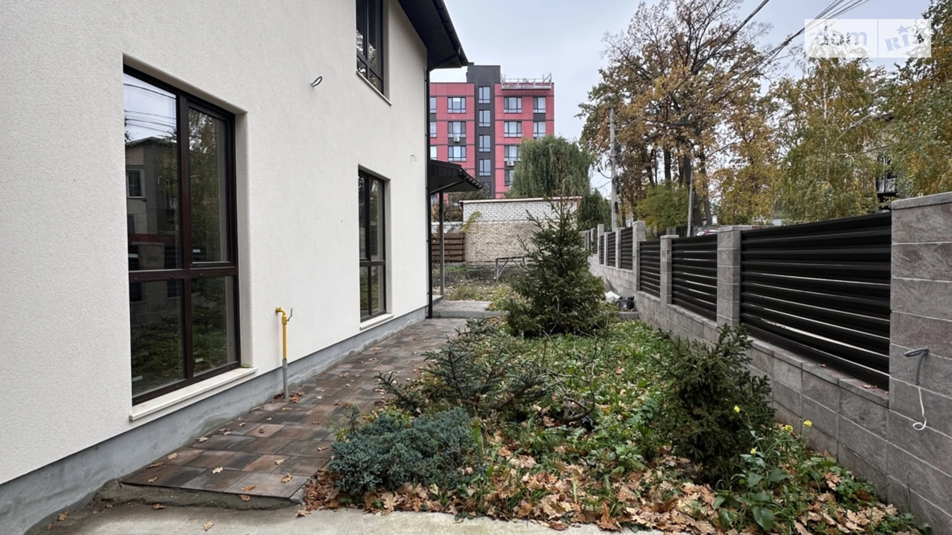 Продается дом на 2 этажа 200 кв. м с террасой, цена: 179000 $ - фото 3