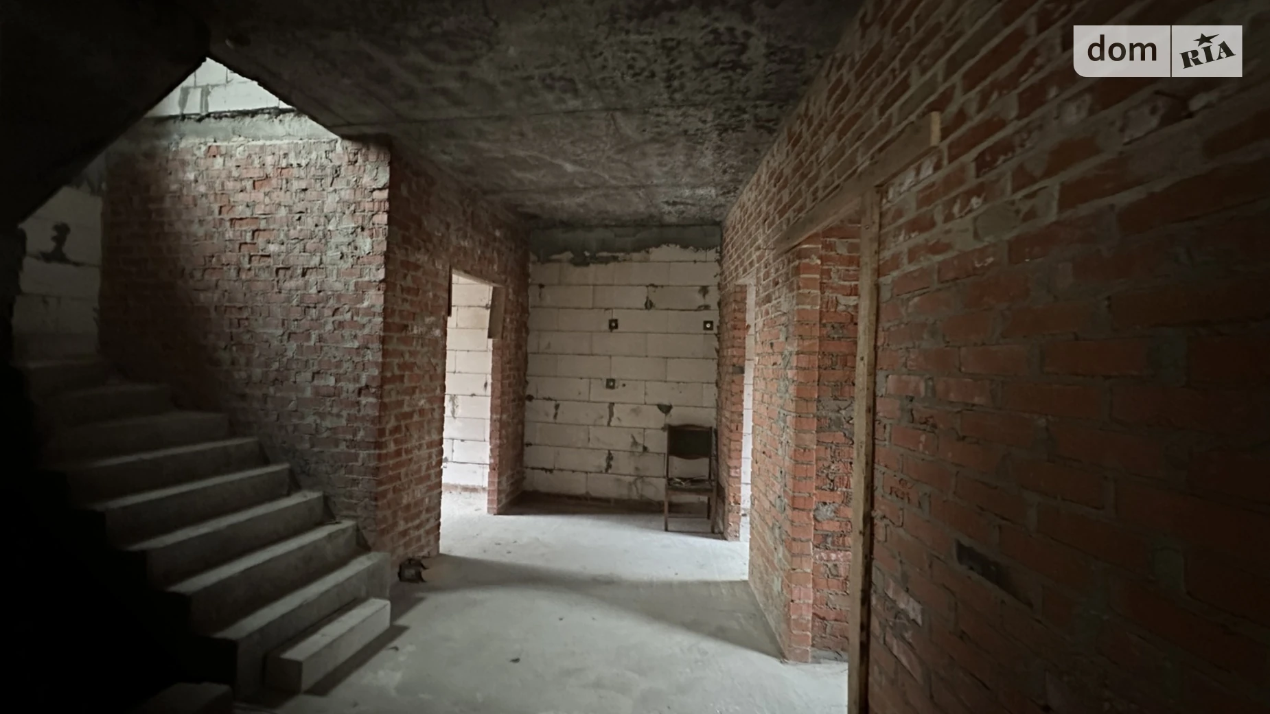 Продается дом на 2 этажа 200 кв. м с террасой, цена: 179000 $ - фото 4