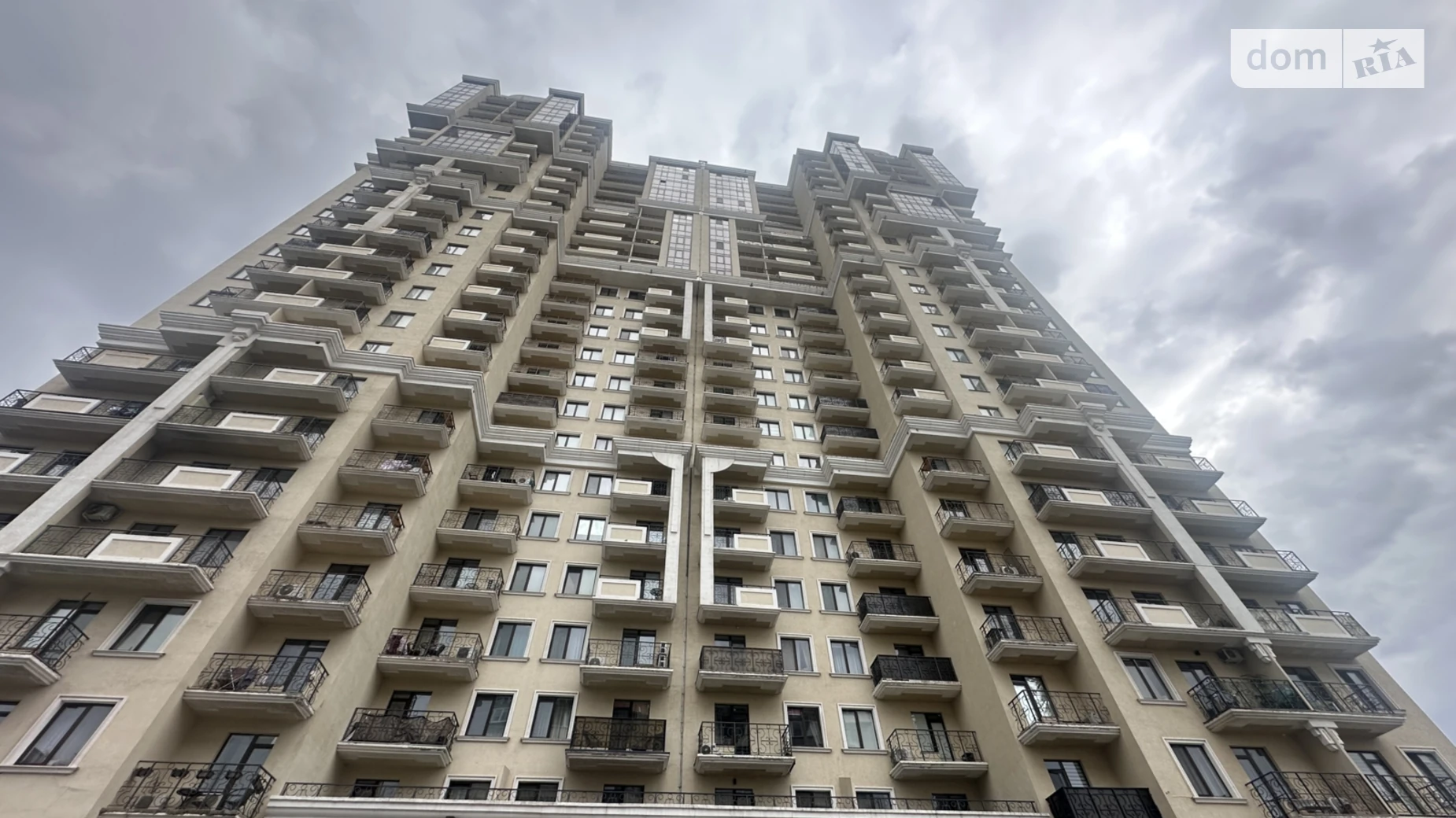 Продается 2-комнатная квартира 56 кв. м в Одессе, ул. Педагогическая, 23 - фото 2