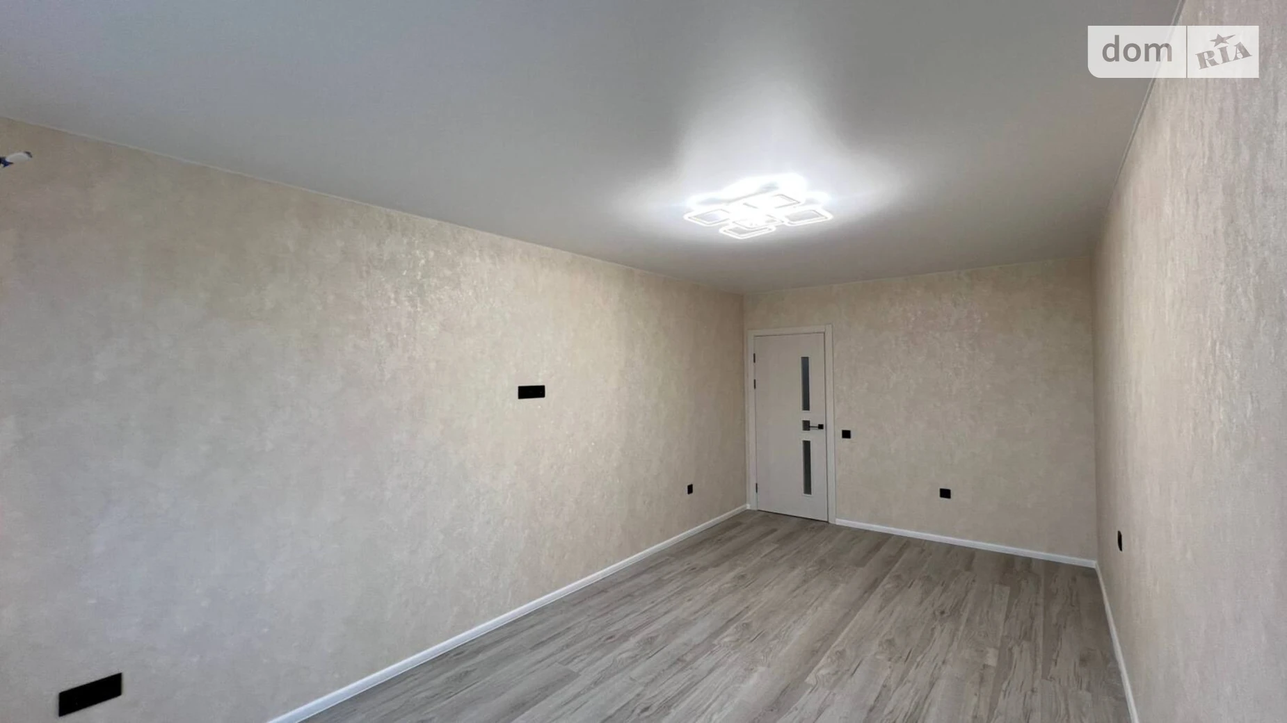 Продается 1-комнатная квартира 49 кв. м в, цена: 62000 $ - фото 5