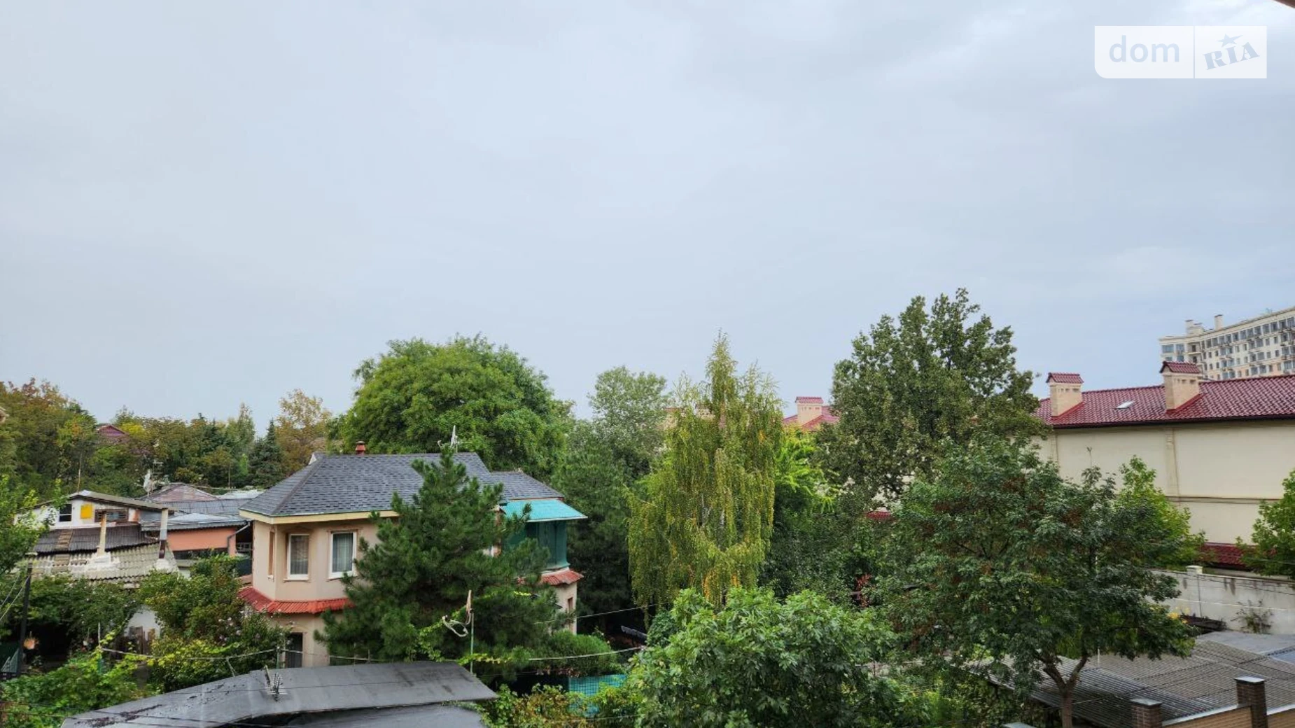 Продається 1-кімнатна квартира 52 кв. м у Одесі, Фонтанська дор. - фото 2