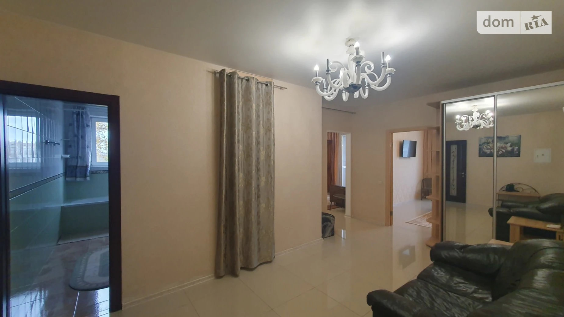 Сдается в аренду 1-комнатная квартира 62 кв. м в Киеве, ул. Юрия Ильенко, 51Б - фото 3