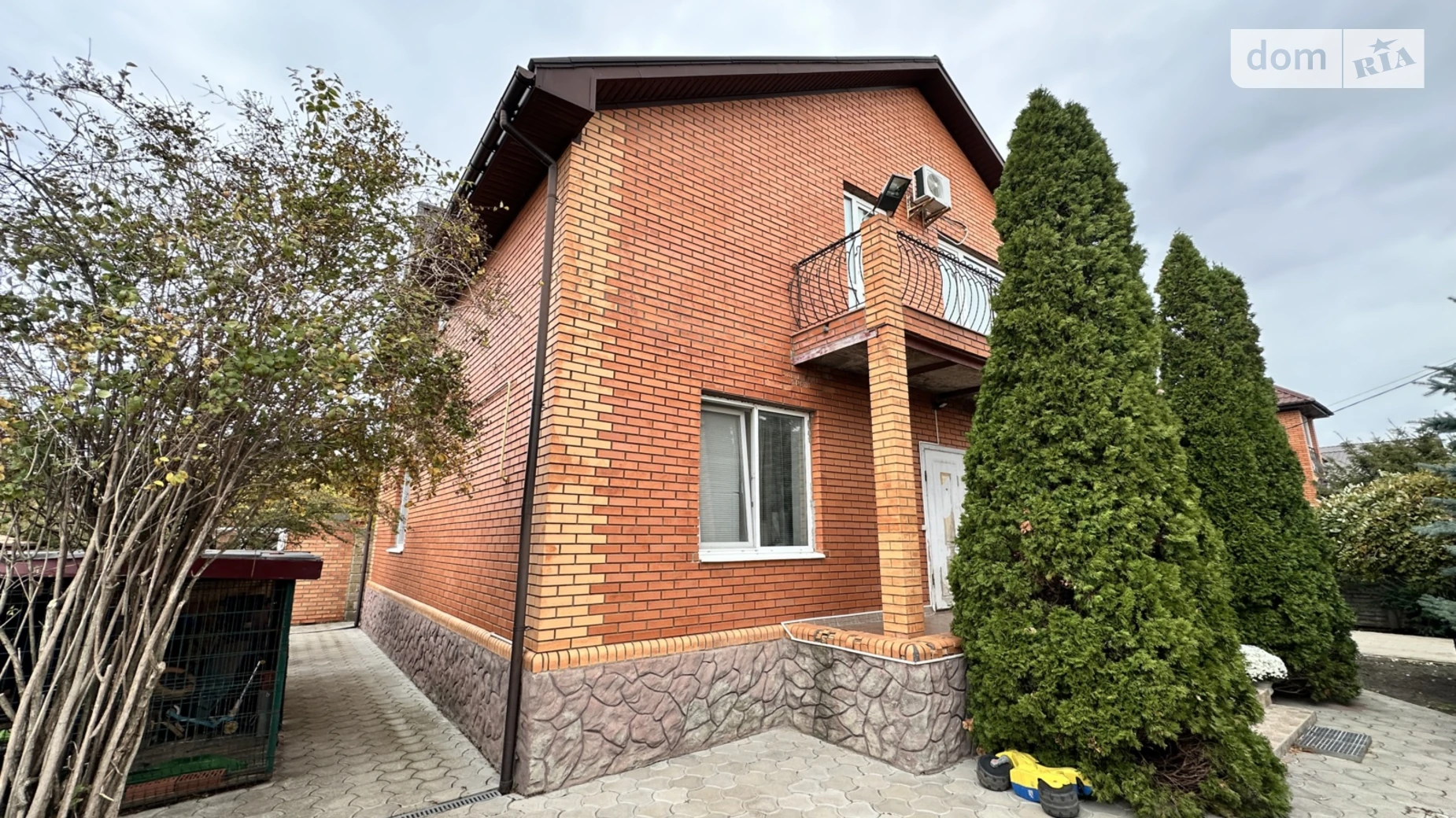 Продается дом на 2 этажа 218 кв. м с мансардой, цена: 80000 $ - фото 2