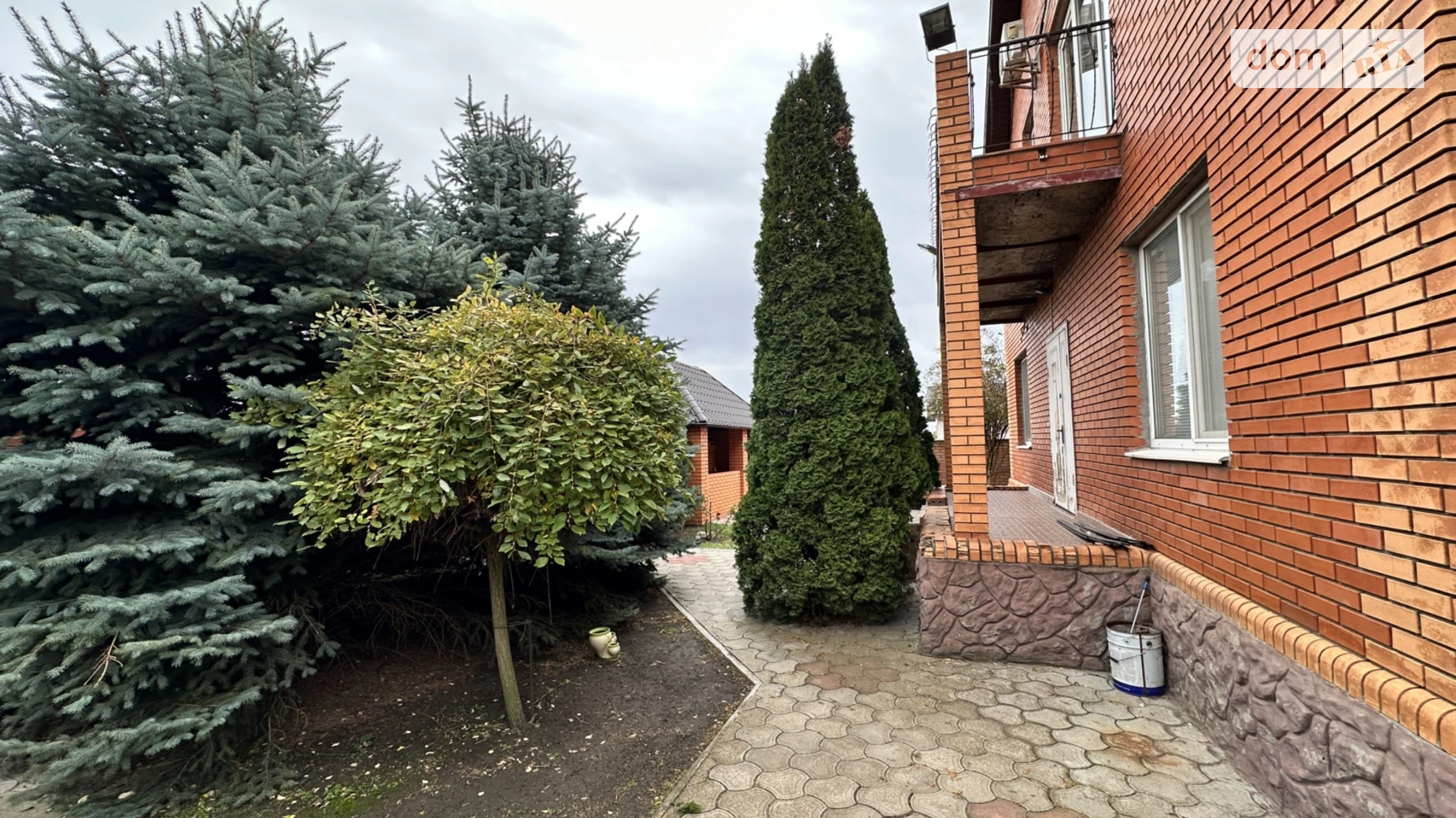 Продается дом на 2 этажа 218 кв. м с мансардой, цена: 80000 $ - фото 3
