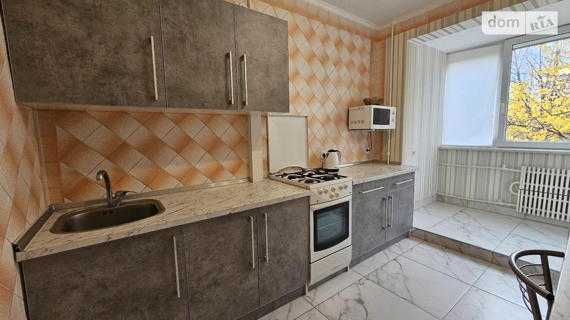 Сдается в аренду 2-комнатная квартира 55 кв. м в Харькове, ул. Валентиновская, 24Г - фото 2