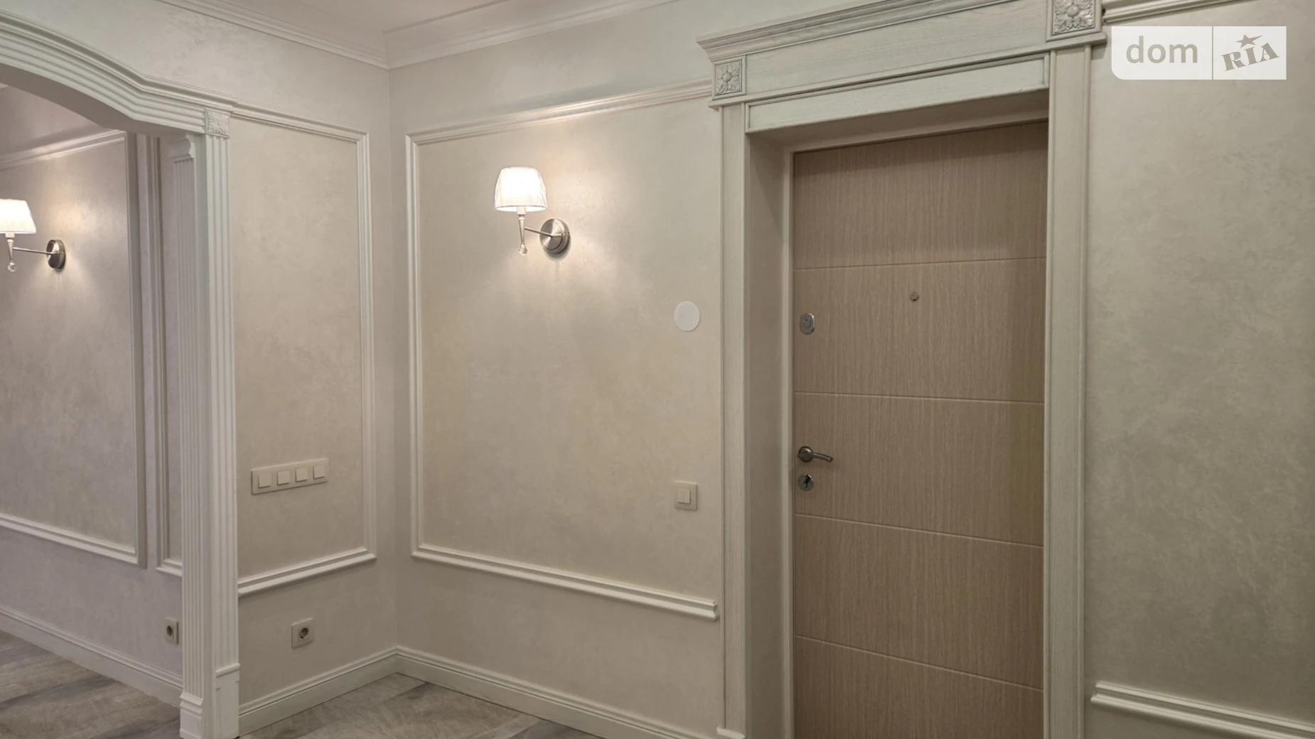 Продается 3-комнатная квартира 115.6 кв. м в Ровно, ул. Драгоманова - фото 2