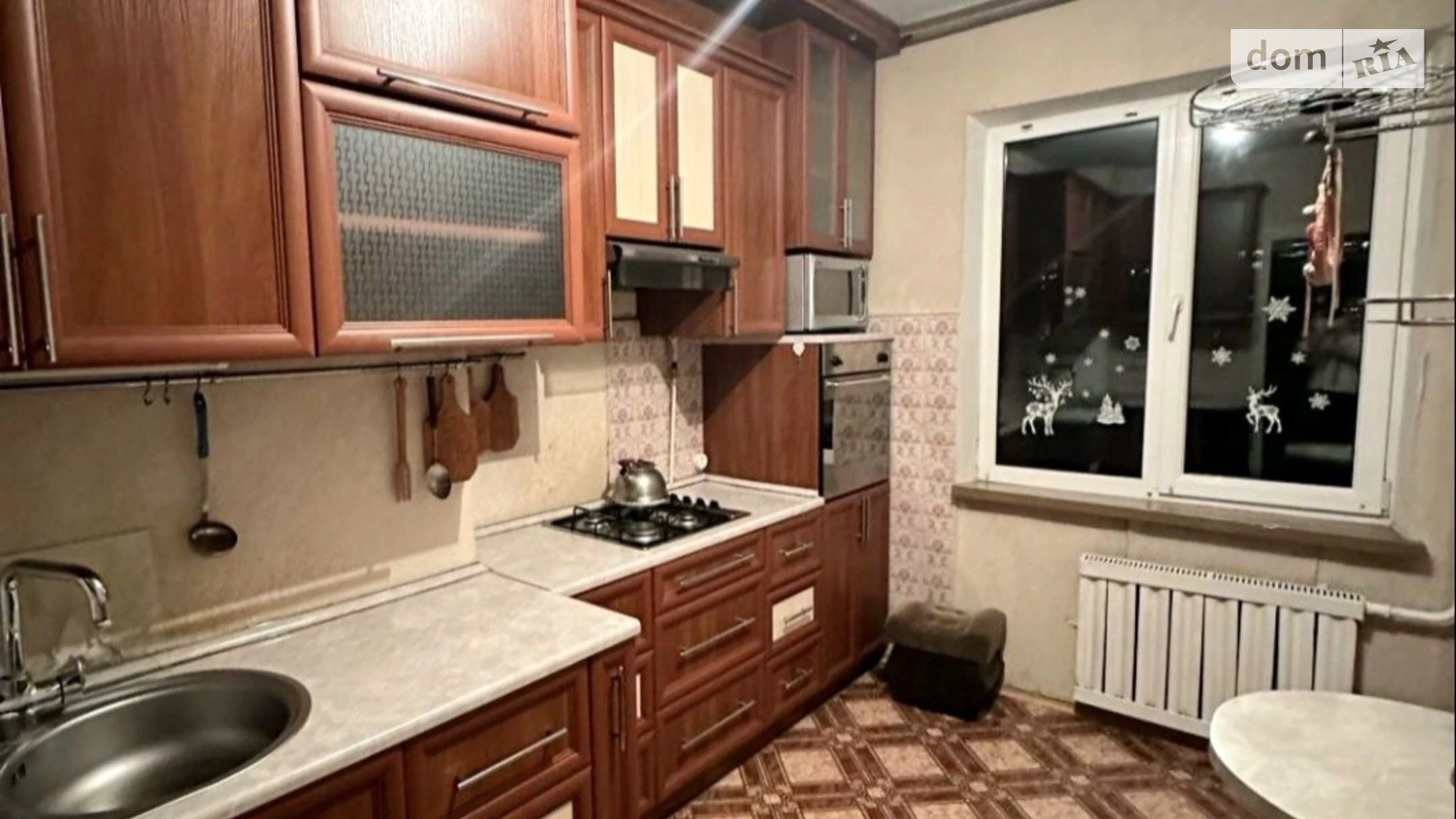 Продается 3-комнатная квартира 70.6 кв. м в Ровно, ул. Виталия Могеля(Юбилейная) - фото 2