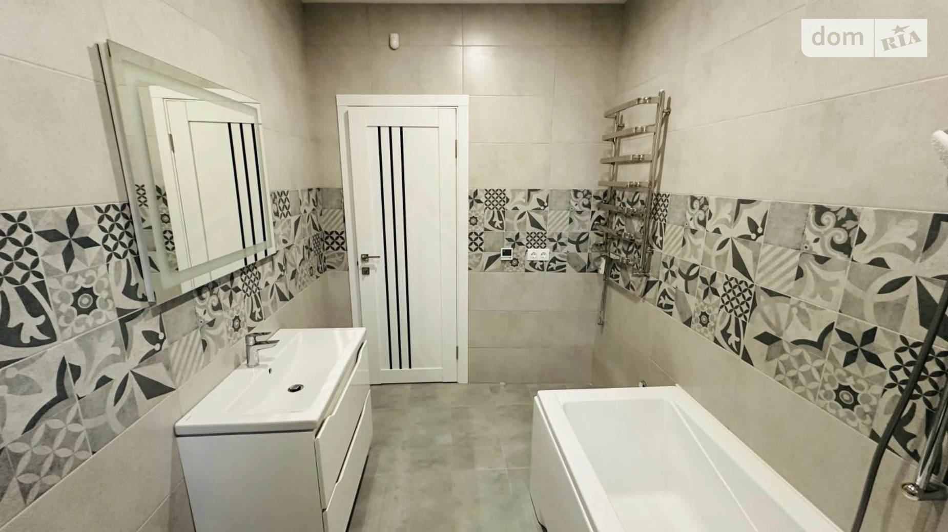 Продается дом на 2 этажа 116.4 кв. м с беседкой, цена: 164990 $ - фото 4
