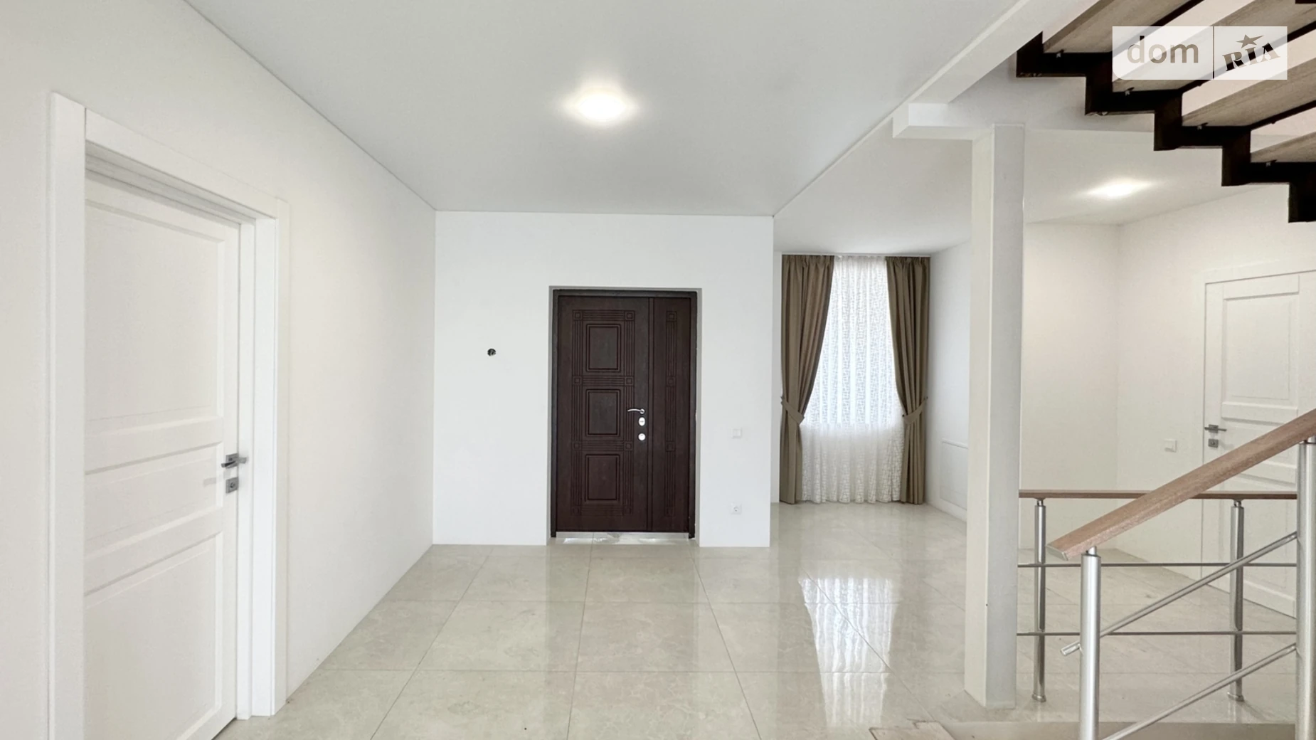 Продается дом на 2 этажа 292 кв. м с баней/сауной, цена: 225000 $ - фото 4