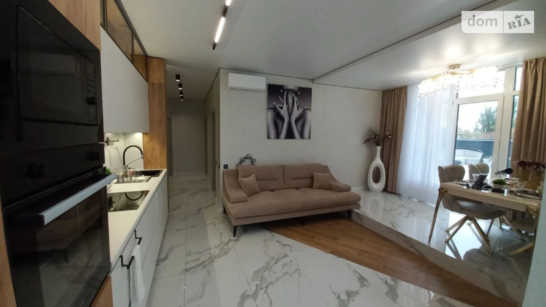 Продается 2-комнатная квартира 64 кв. м в Одессе, ул. Академика Филатова, 2 Корпус 2 - фото 3