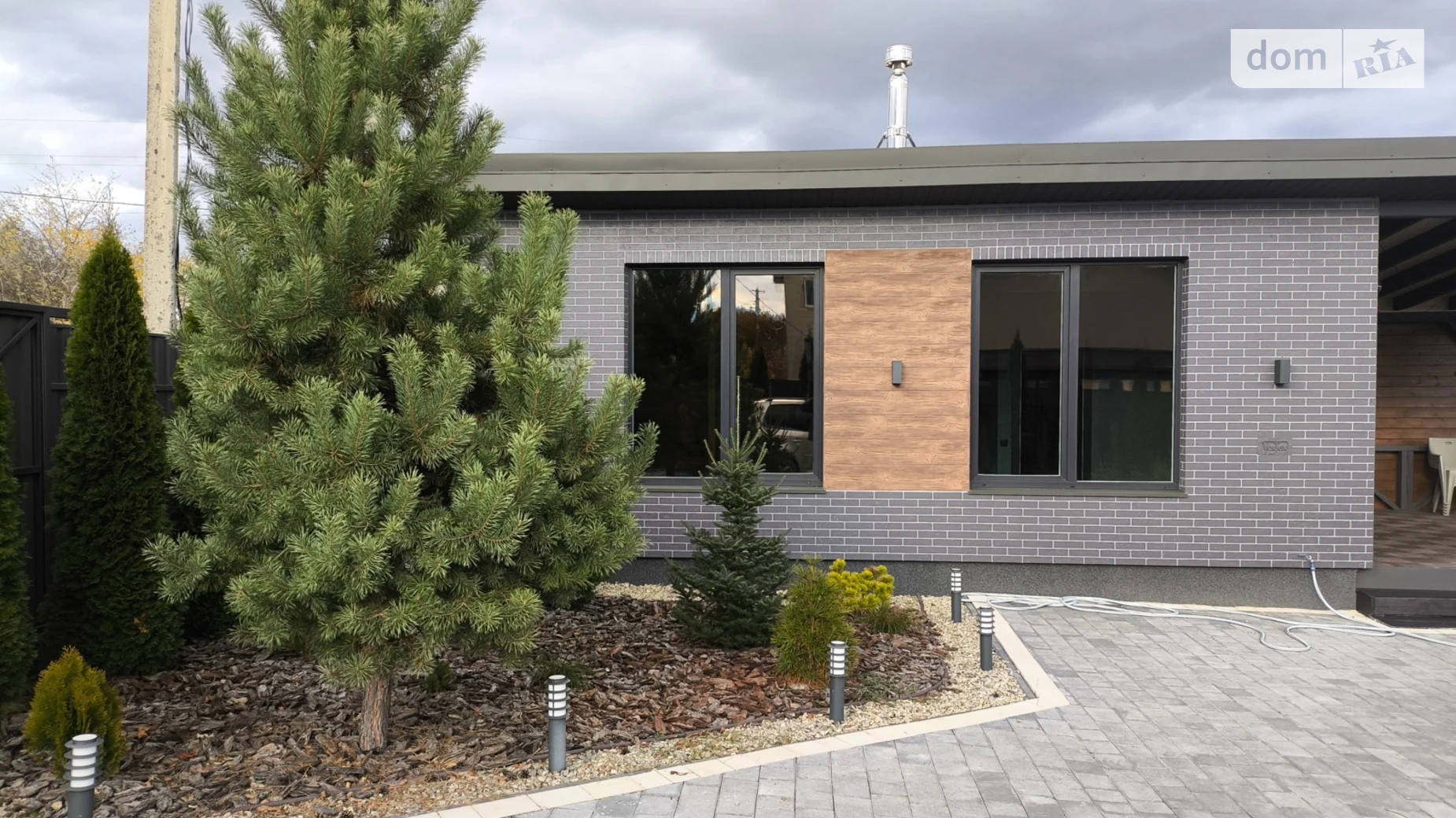 Продается одноэтажный дом 60 кв. м с бассейном, цена: 75000 $ - фото 2