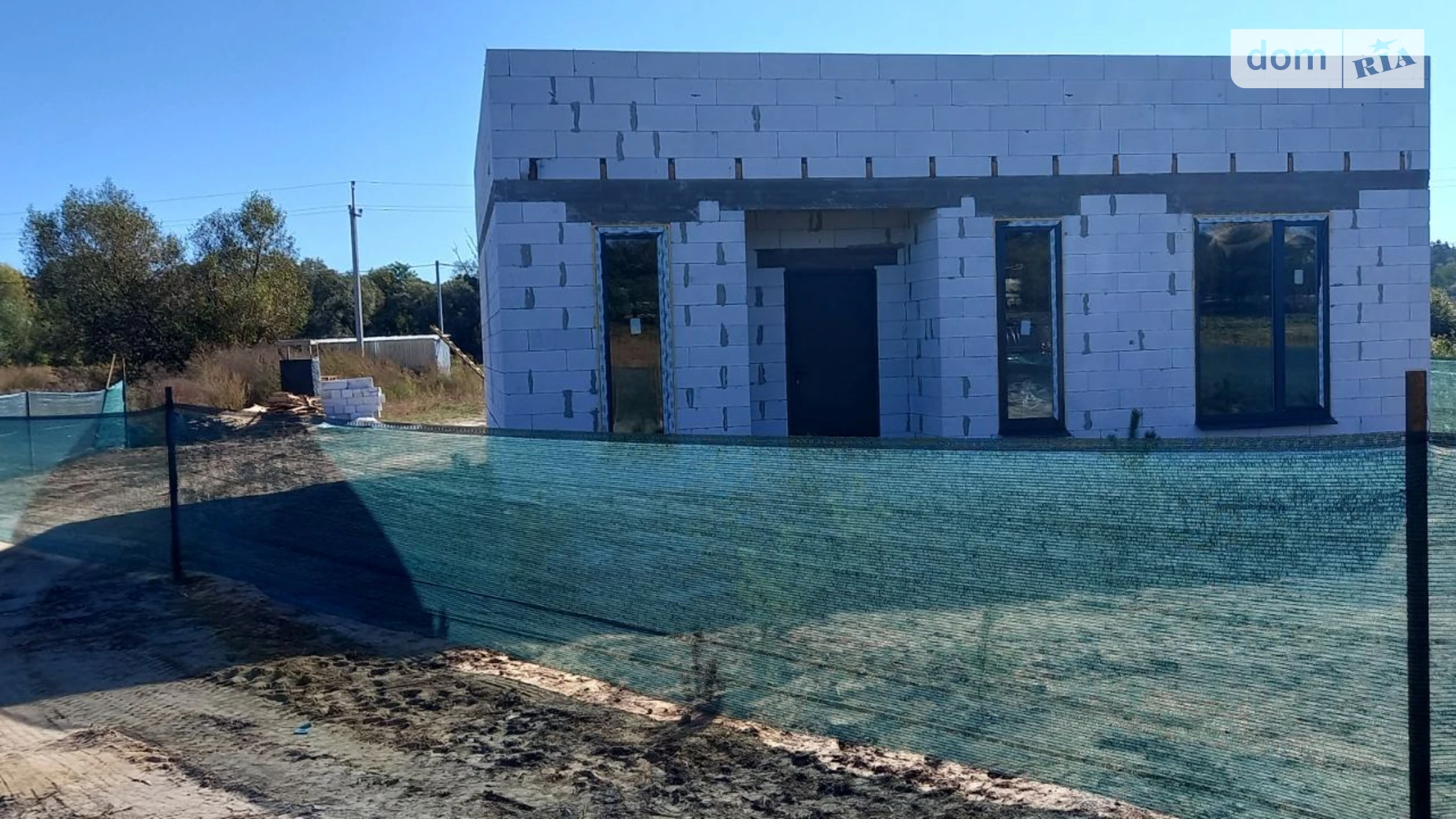 Продается одноэтажный дом 80 кв. м с бассейном, цена: 65000 $ - фото 3