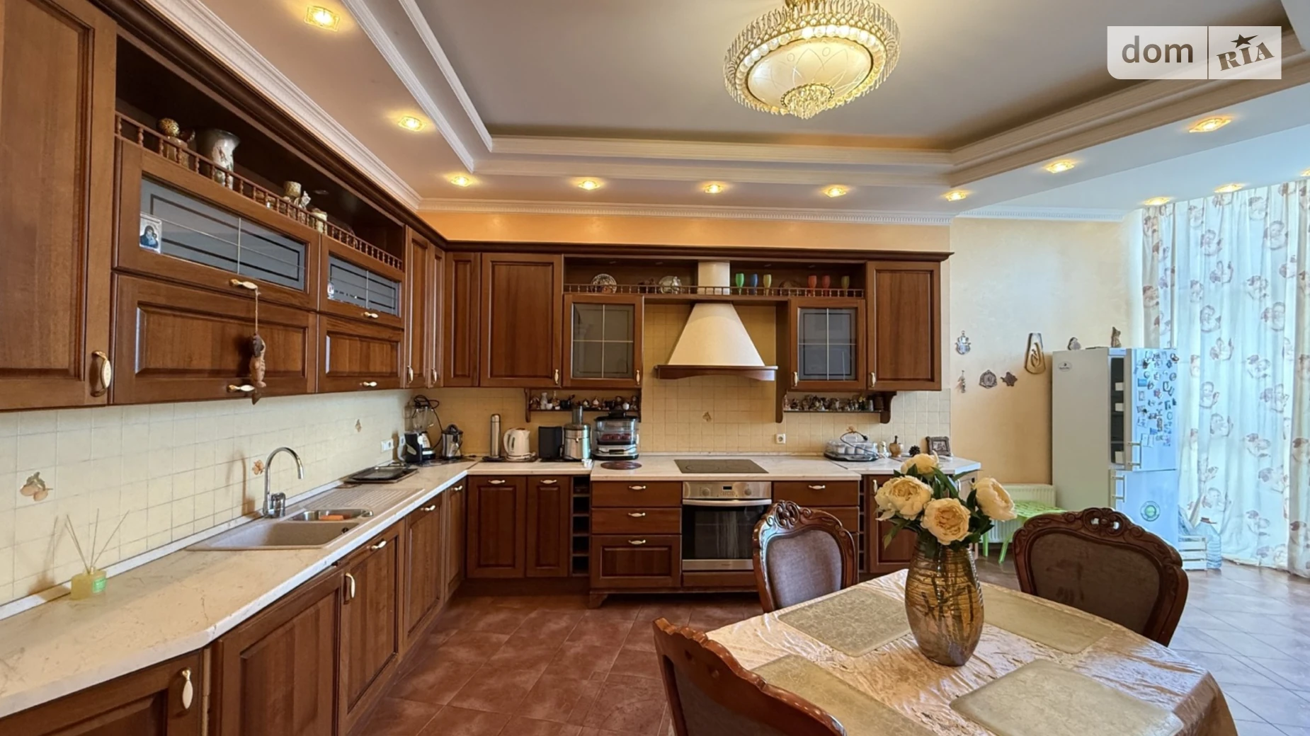 Продается 2-комнатная квартира 122 кв. м в Одессе, бул. Лидерсовский, 5 - фото 2