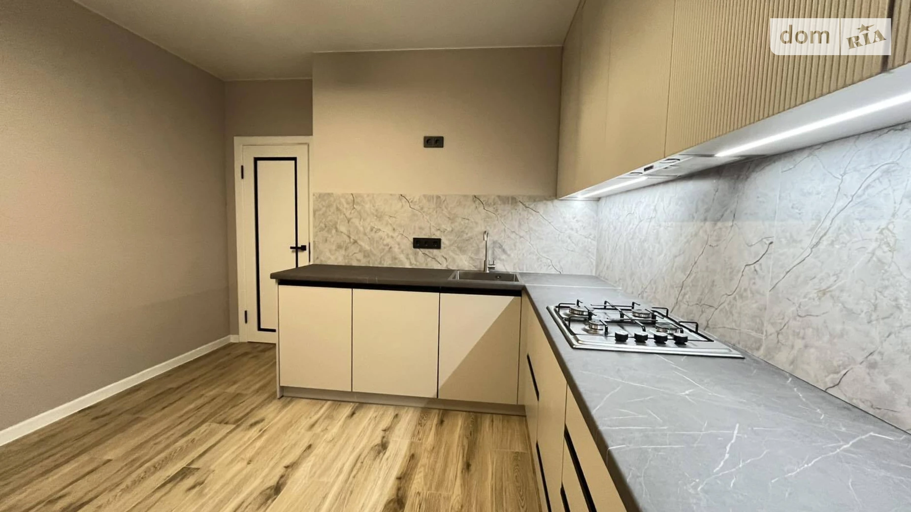 Продается 2-комнатная квартира 80.7 кв. м в Хмельницком, ул. Винницкая - фото 2
