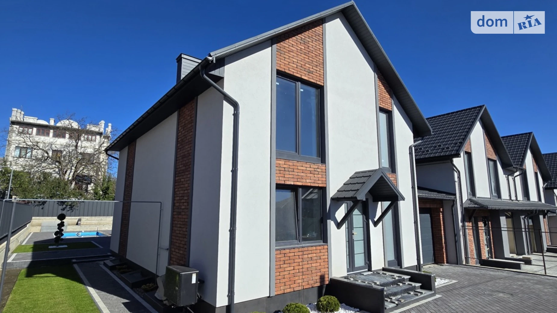 Продается дом на 2 этажа 165 кв. м с балконом, цена: 145000 $ - фото 2