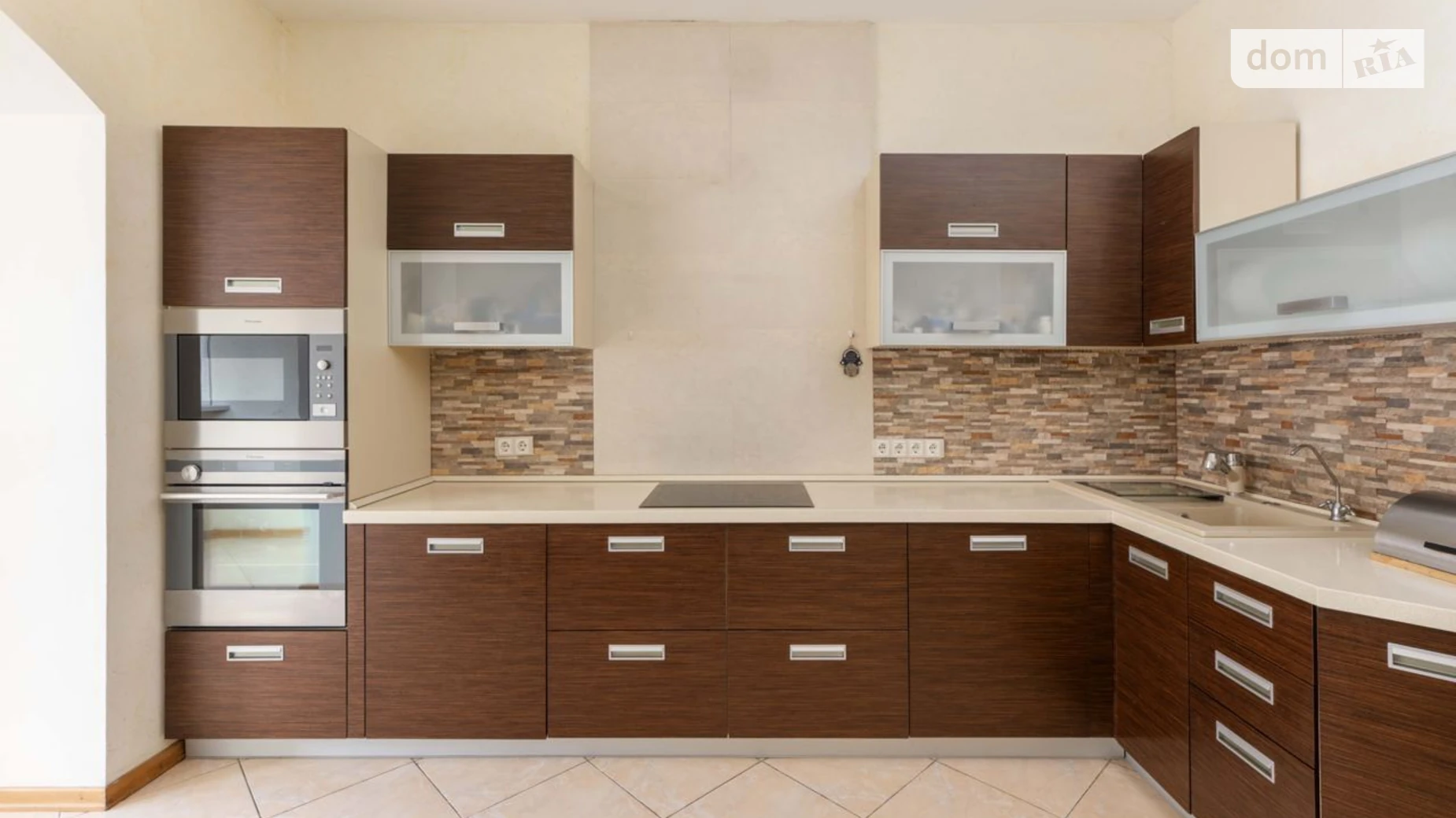 Продається 2-кімнатна квартира 88 кв. м у Києві, просп. Володимира Івасюка, 6Б корпус 2 - фото 2