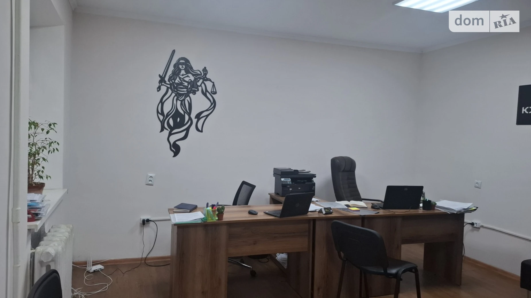 Здається в оренду офіс 26 кв. м в бізнес-центрі, цена: 9438 грн - фото 2
