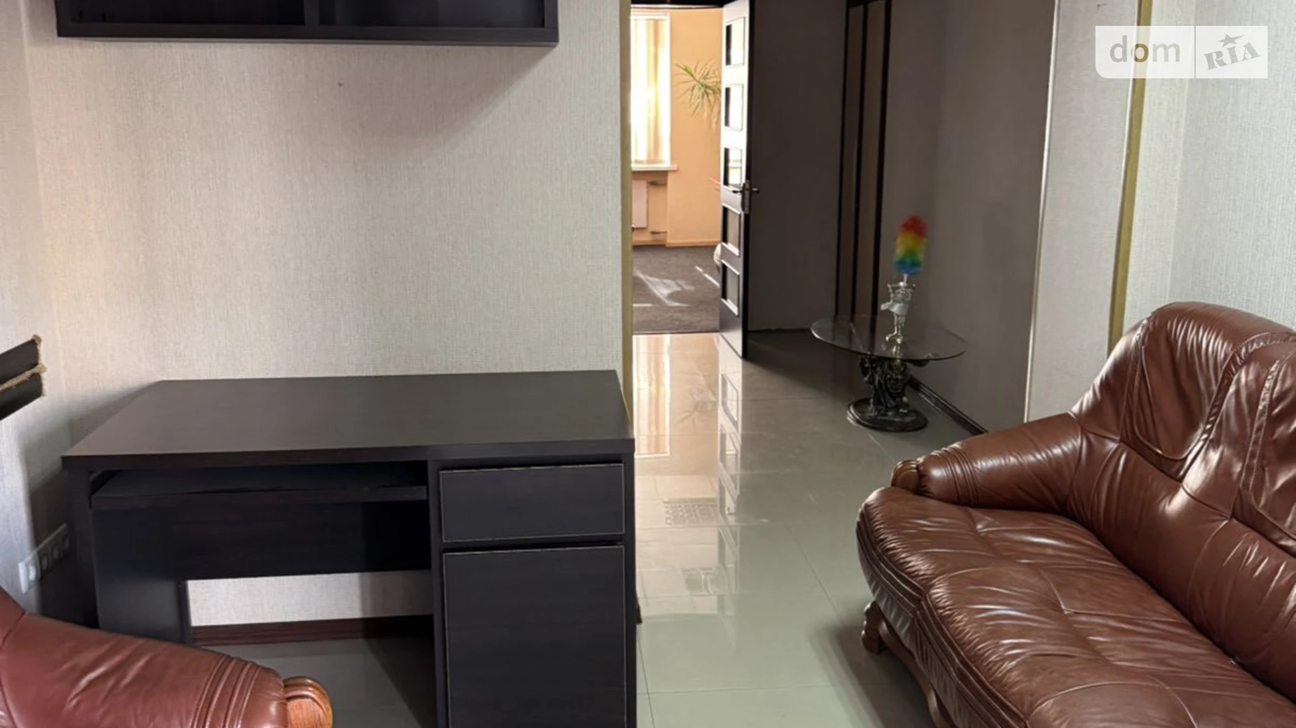 Сдается в аренду офис 36.4 кв. м в бизнес-центре, цена: 200 $ - фото 3