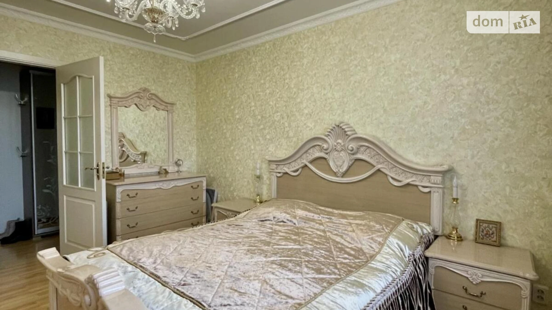 Продается 3-комнатная квартира 82 кв. м в Ровно, ул. Гайдамацкая - фото 3