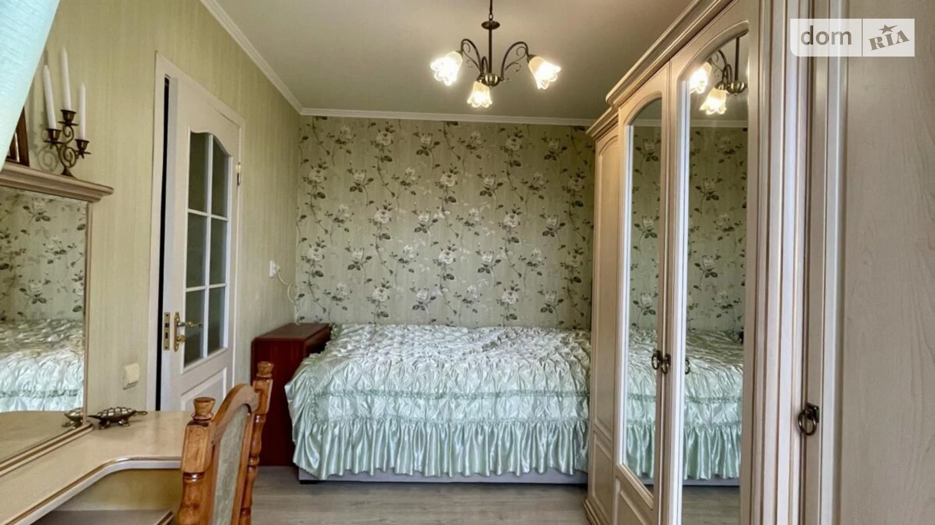 Продается 3-комнатная квартира 82 кв. м в Ровно, ул. Гайдамацкая - фото 5