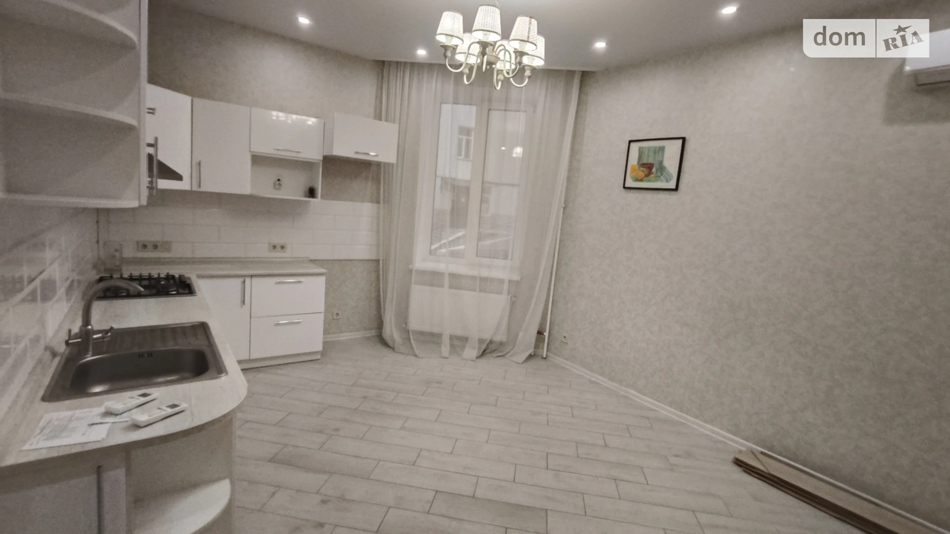 Продається 1-кімнатна квартира 49.4 кв. м у Одесі, вул. Левітана - фото 2