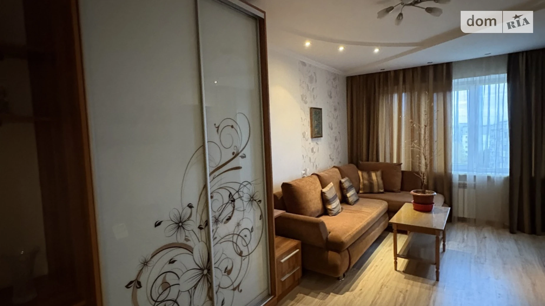 Продается 3-комнатная квартира 65.35 кв. м в Южному, просп. Григорьевского Десанта, 30/16 - фото 2