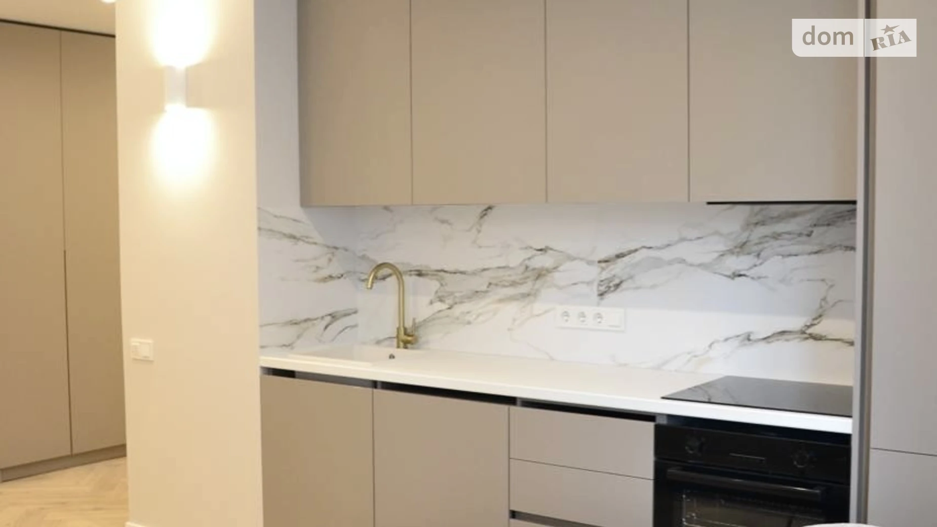 Продается 2-комнатная квартира 58 кв. м в Ирпене, ул. Соборная(ІІІ Интернационала), 122 - фото 2