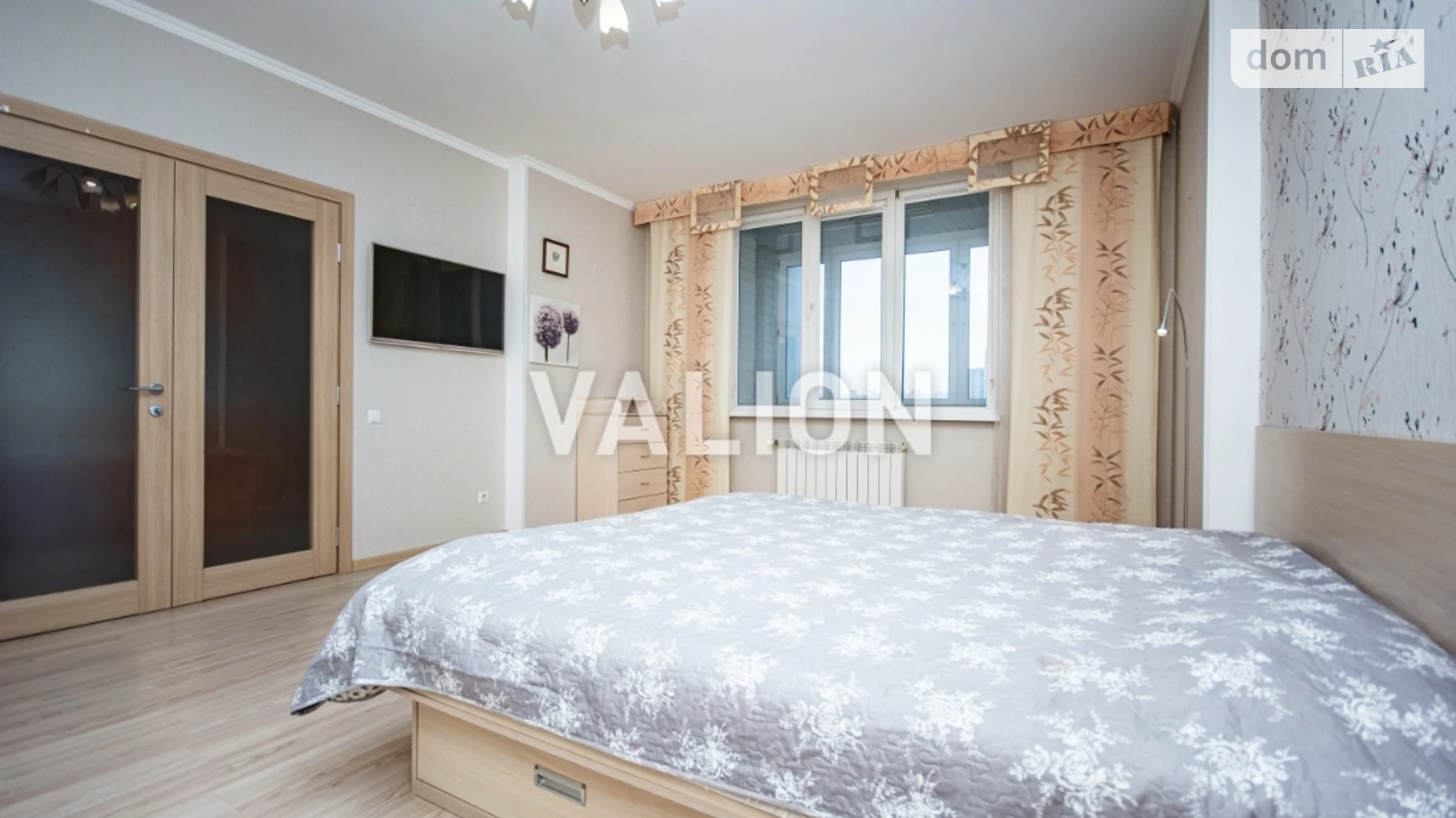 Продается 2-комнатная квартира 90.6 кв. м в Киеве, просп. Петра Григоренко, 22/20 - фото 2