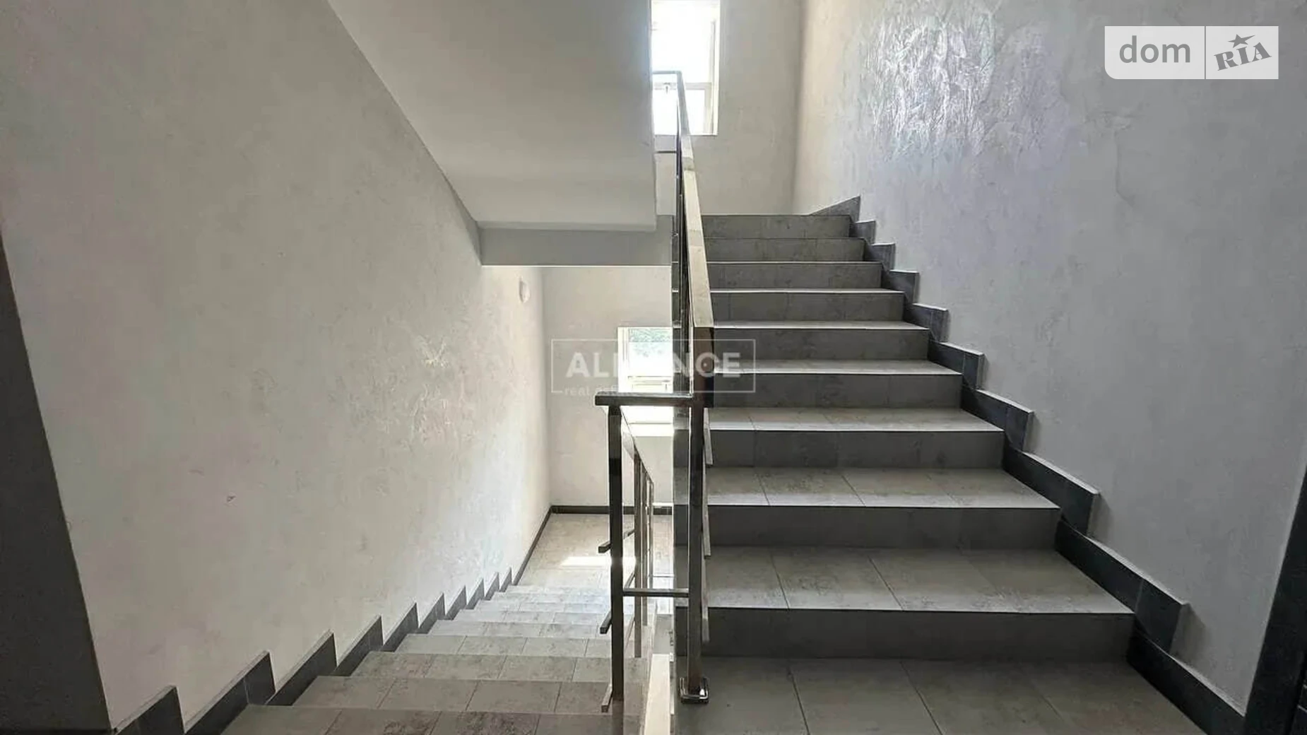 Продається 1-кімнатна квартира 41.8 кв. м у Івано-Франківську, вул. Хмельницького Богдана, 57 - фото 4